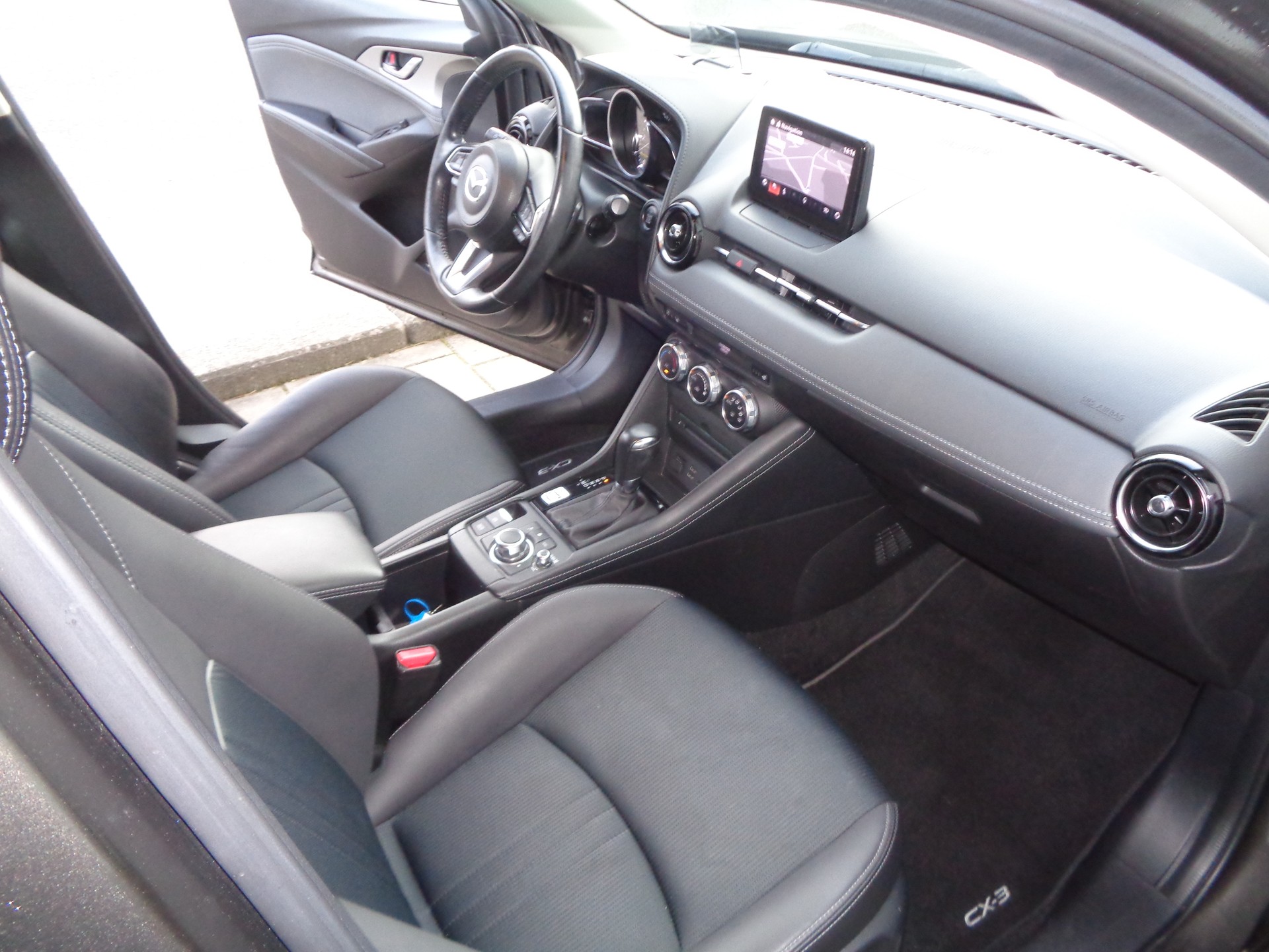 MAZDA CX-3 SKYACTIV-G 150 Revolution AWD Automat - 9