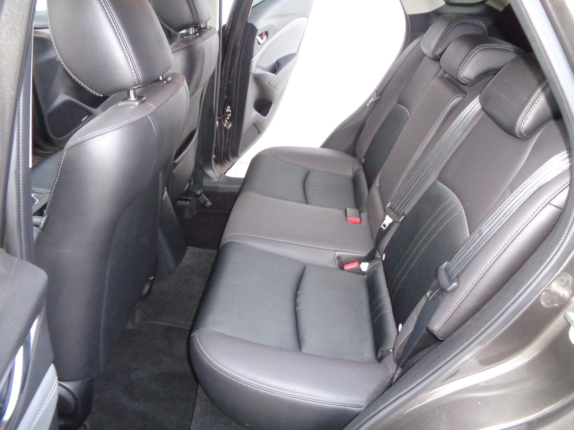 MAZDA CX-3 SKYACTIV-G 150 Revolution AWD Automat - 11