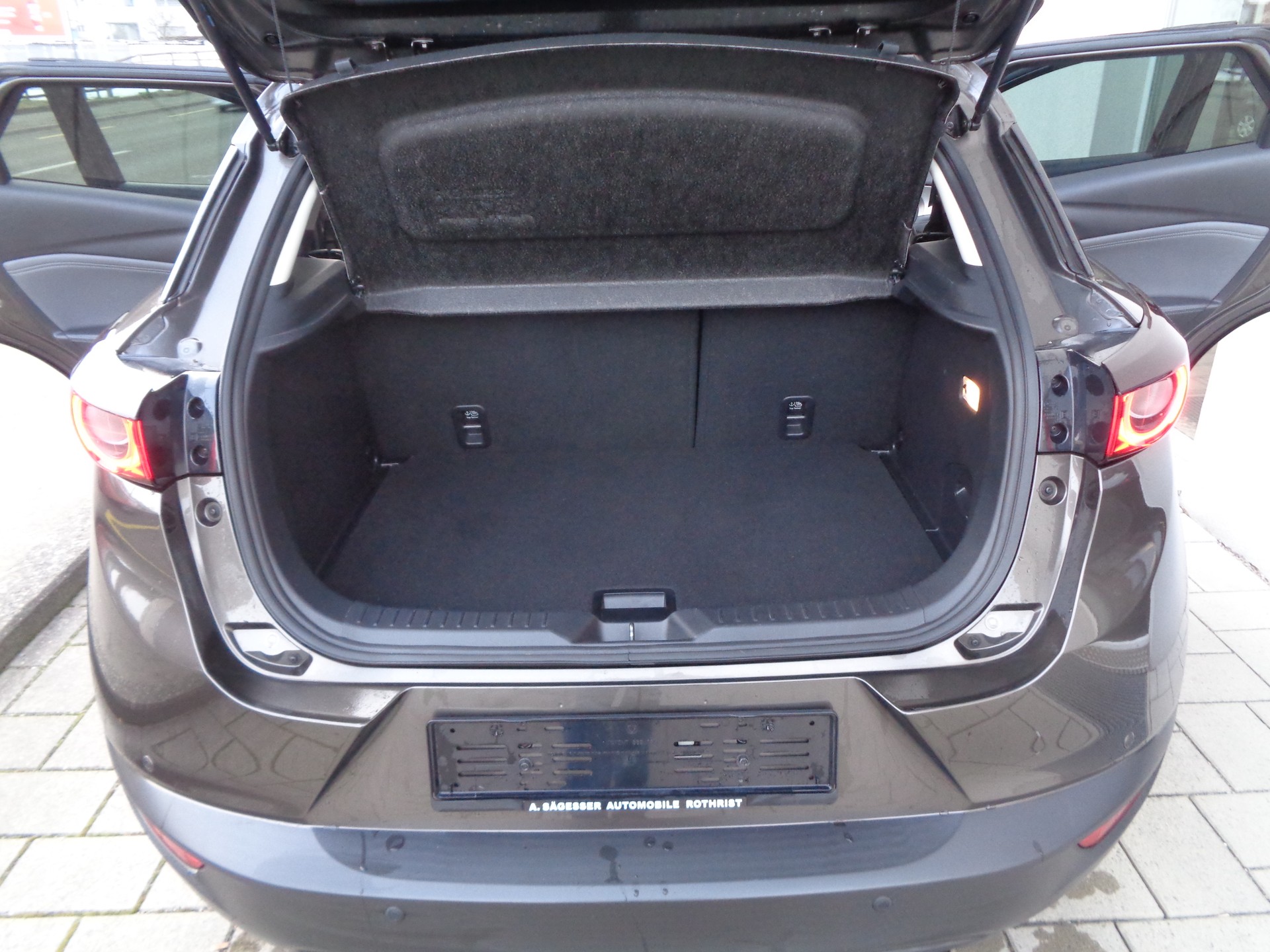 MAZDA CX-3 SKYACTIV-G 150 Revolution AWD Automat - 19