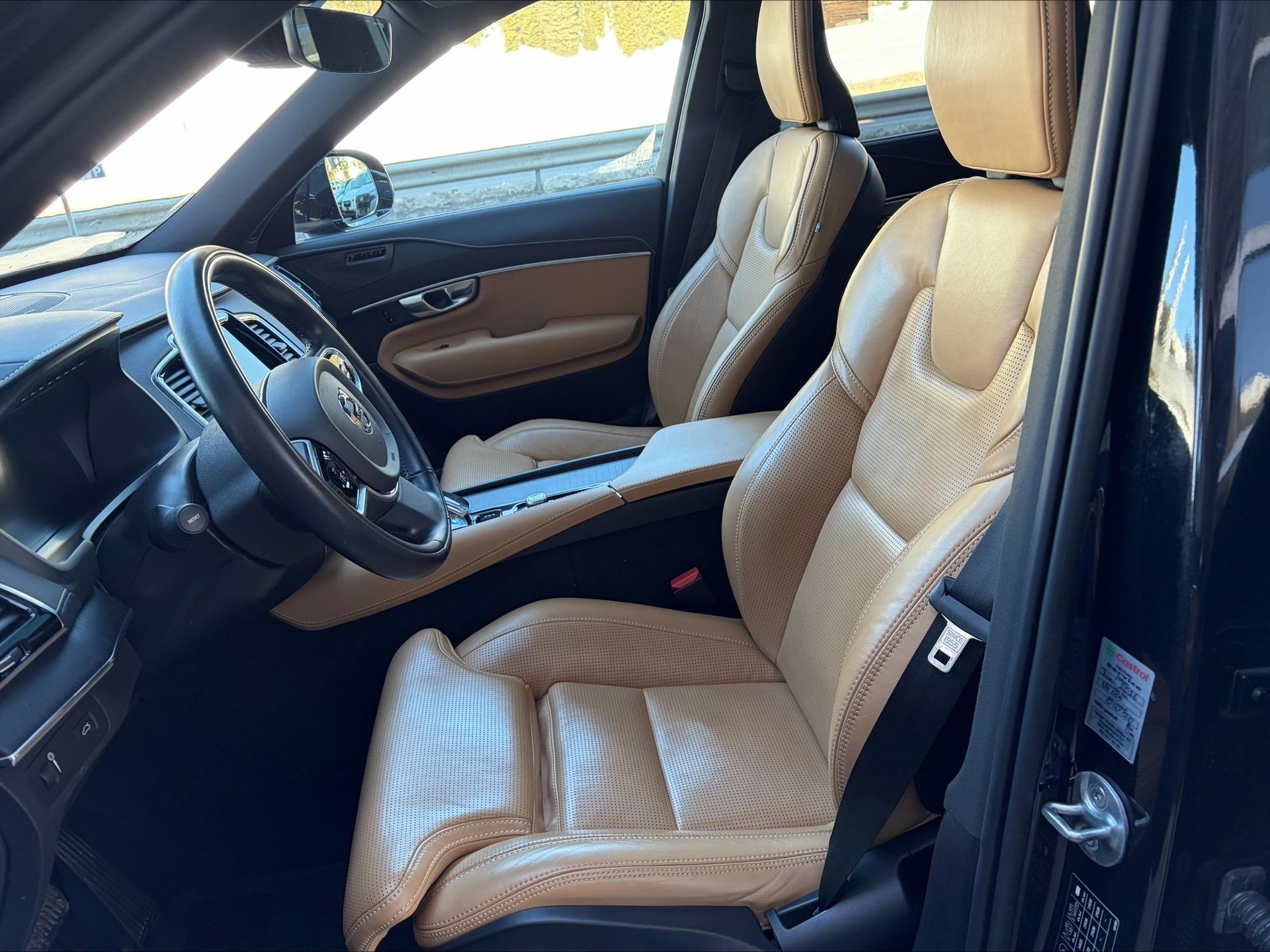 VOLVO XC90 2.0 B5 MH Inscription 7P. AWD - 8