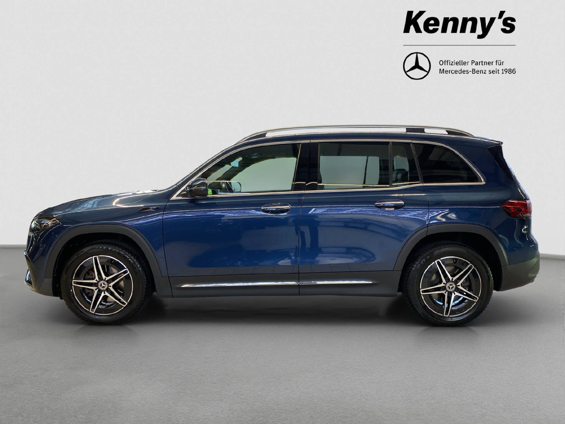 MERCEDES-BENZ EQB 350 AMG Line 4MATIC - 3