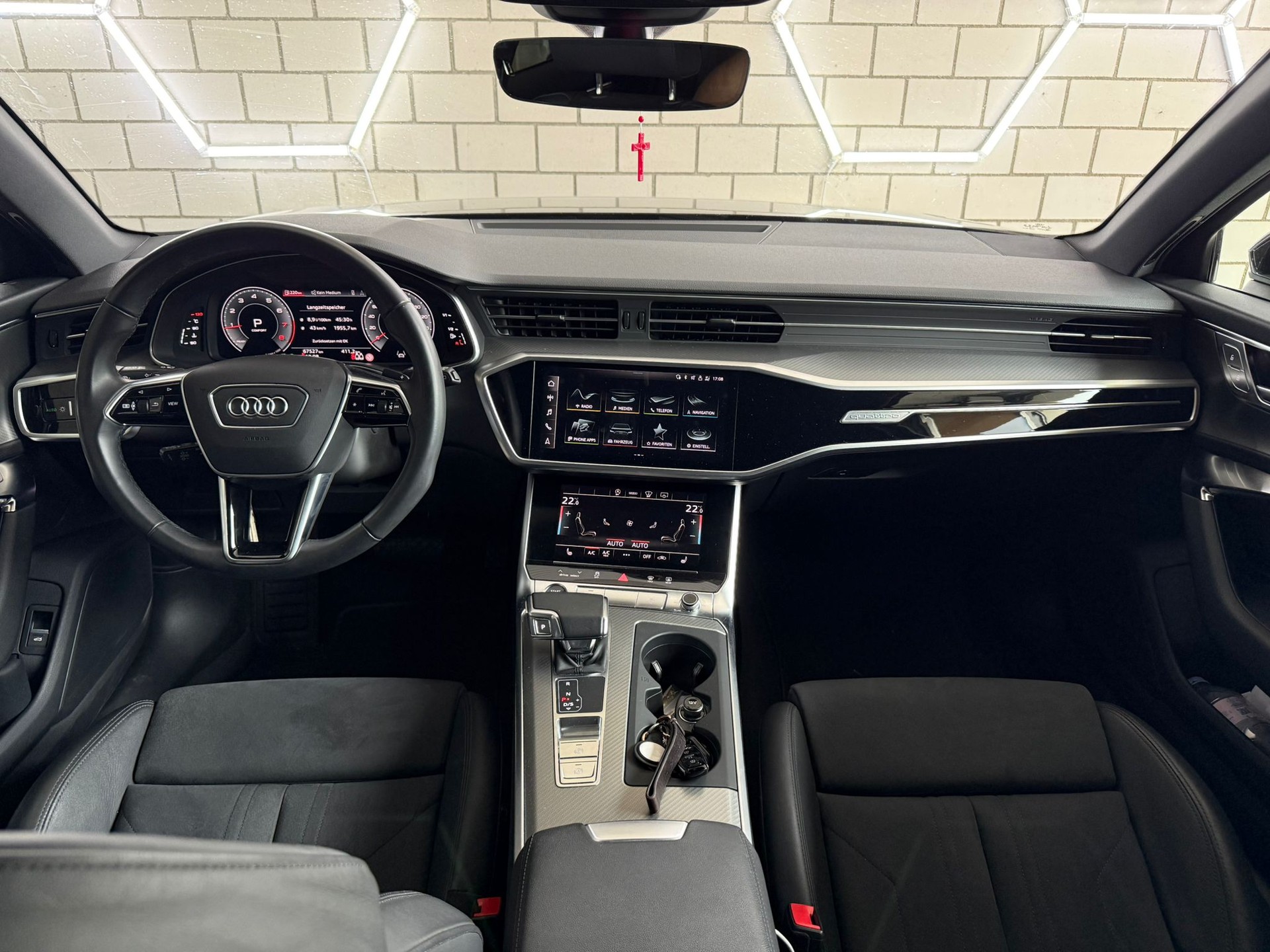 AUDI A6 Avant 45 TFSI Sport S-tronic quattro - 10