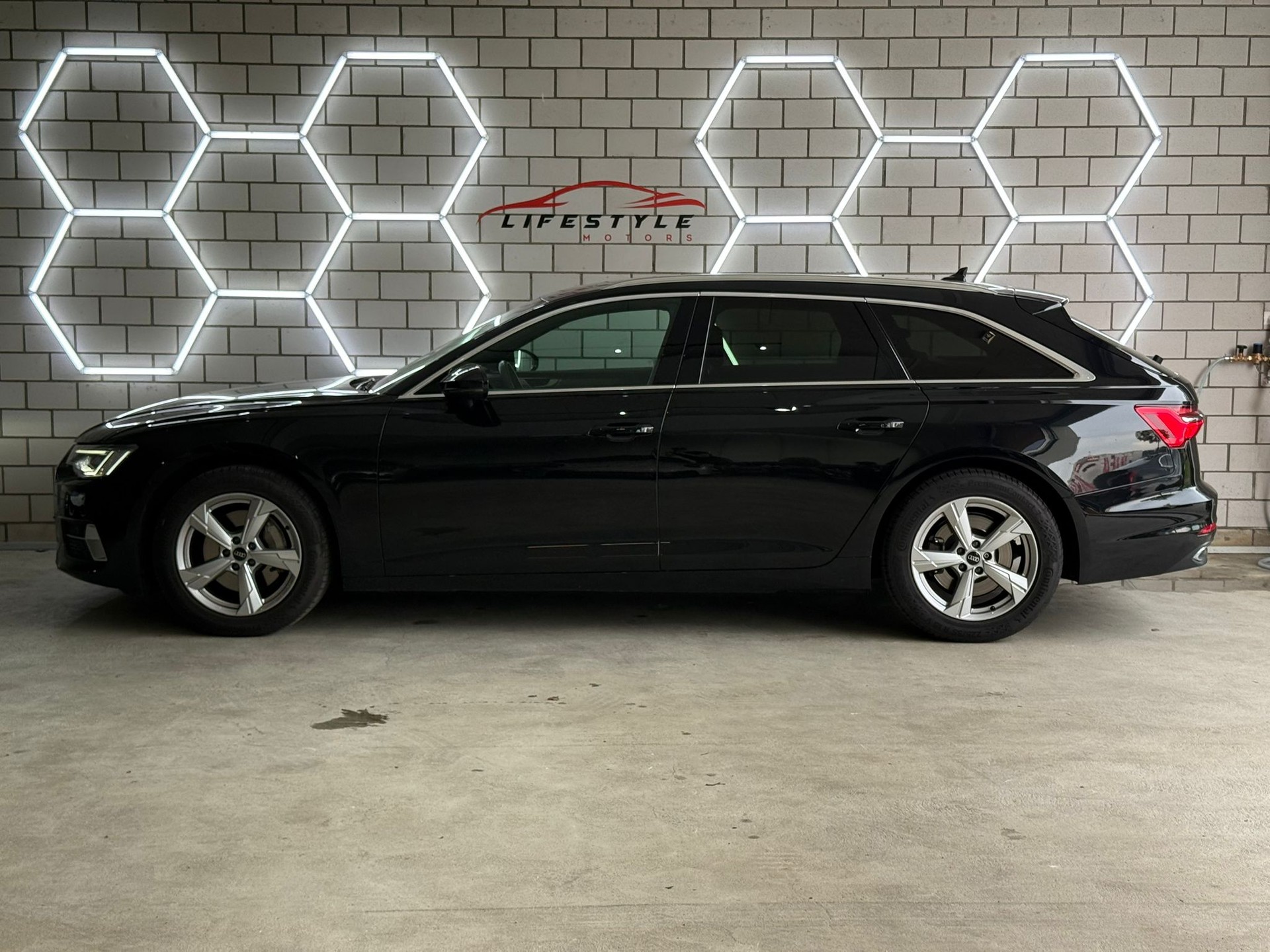AUDI A6 Avant 45 TFSI Sport S-tronic quattro - 2