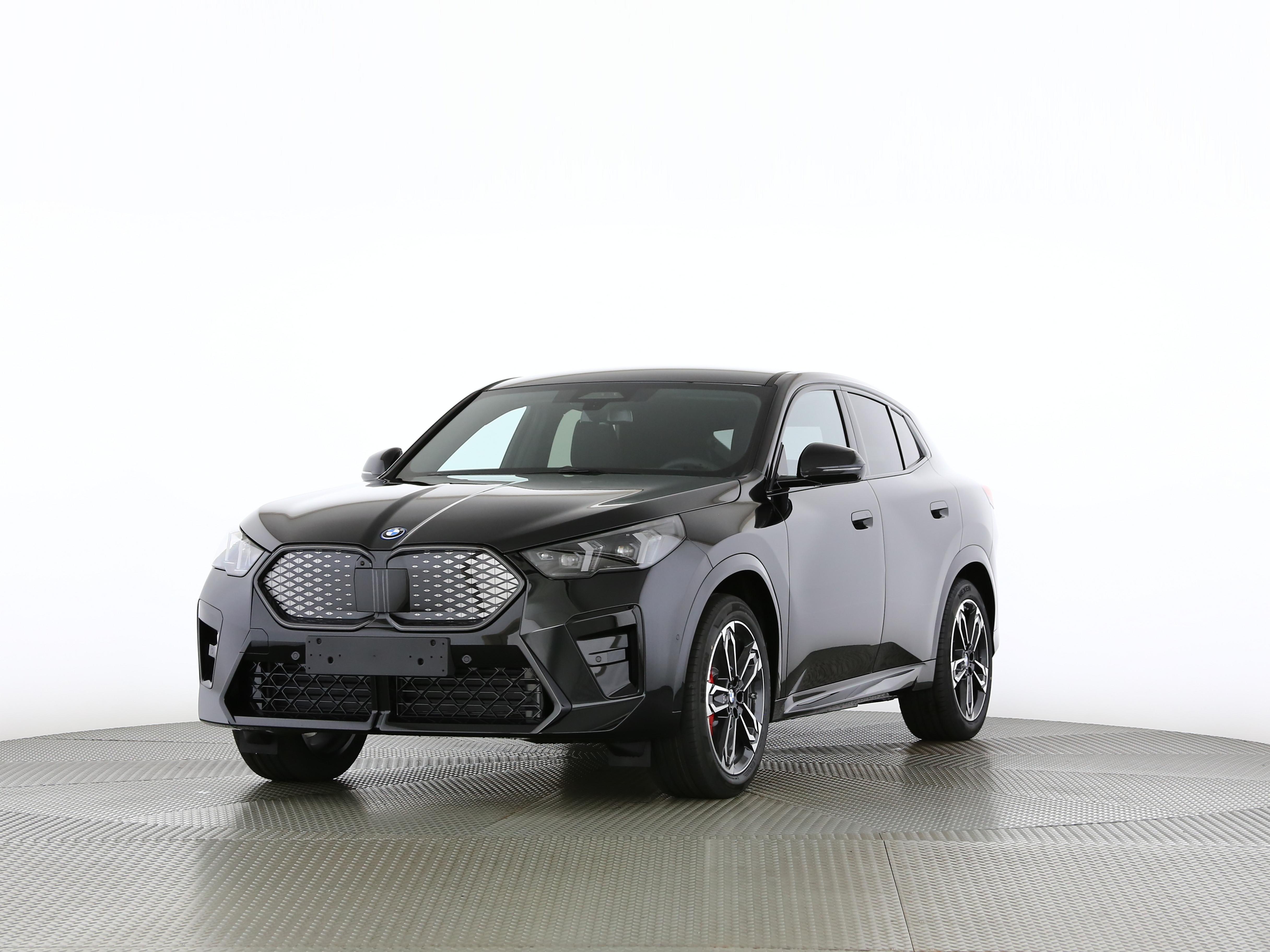 iX2 30 xDrive