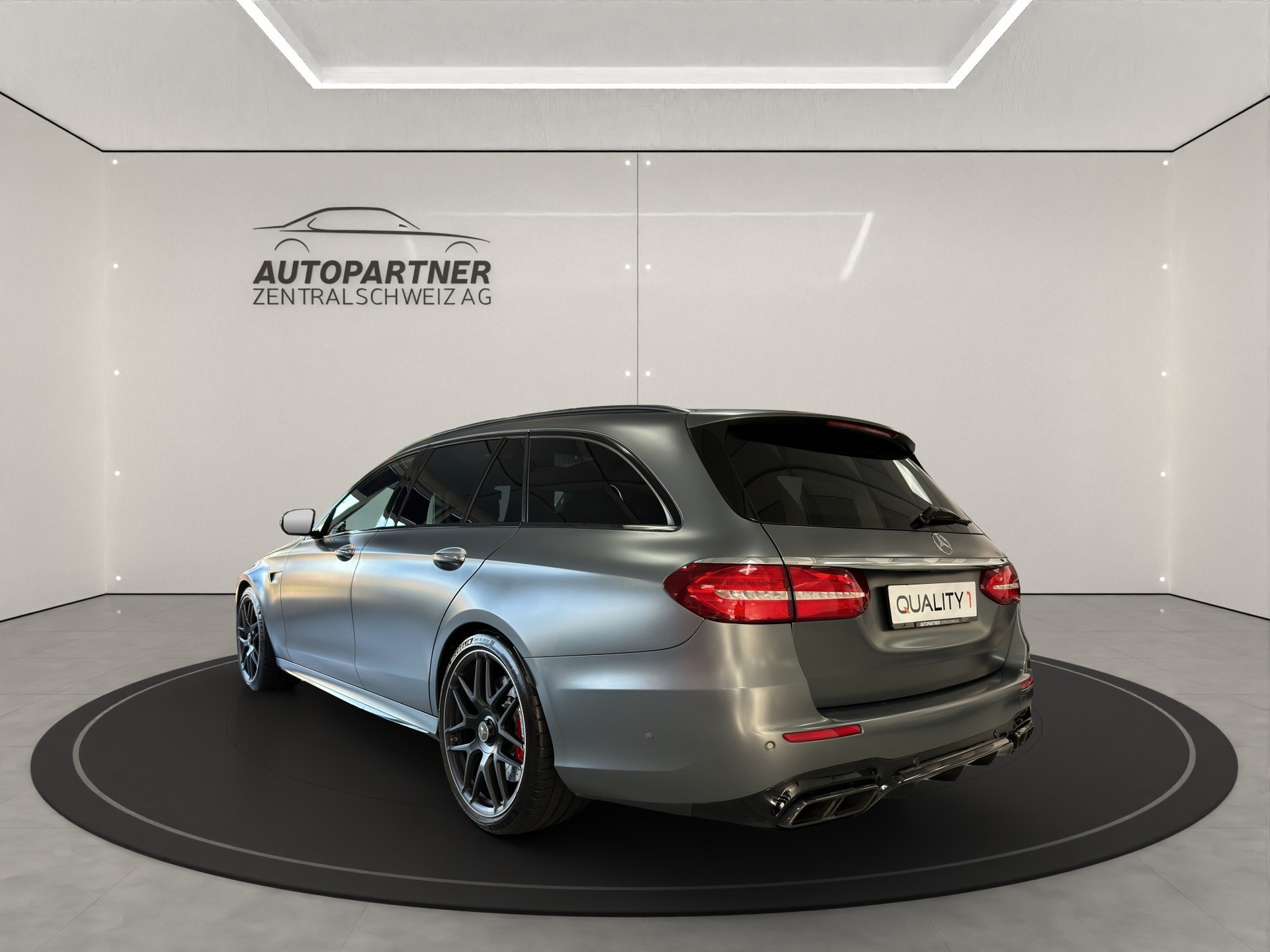 MERCEDES-BENZ E 63 AMG S 4 Matic 9G-Tronic ab CHF 640.- / 0.- Anzahlung / 48 Mt. - 3