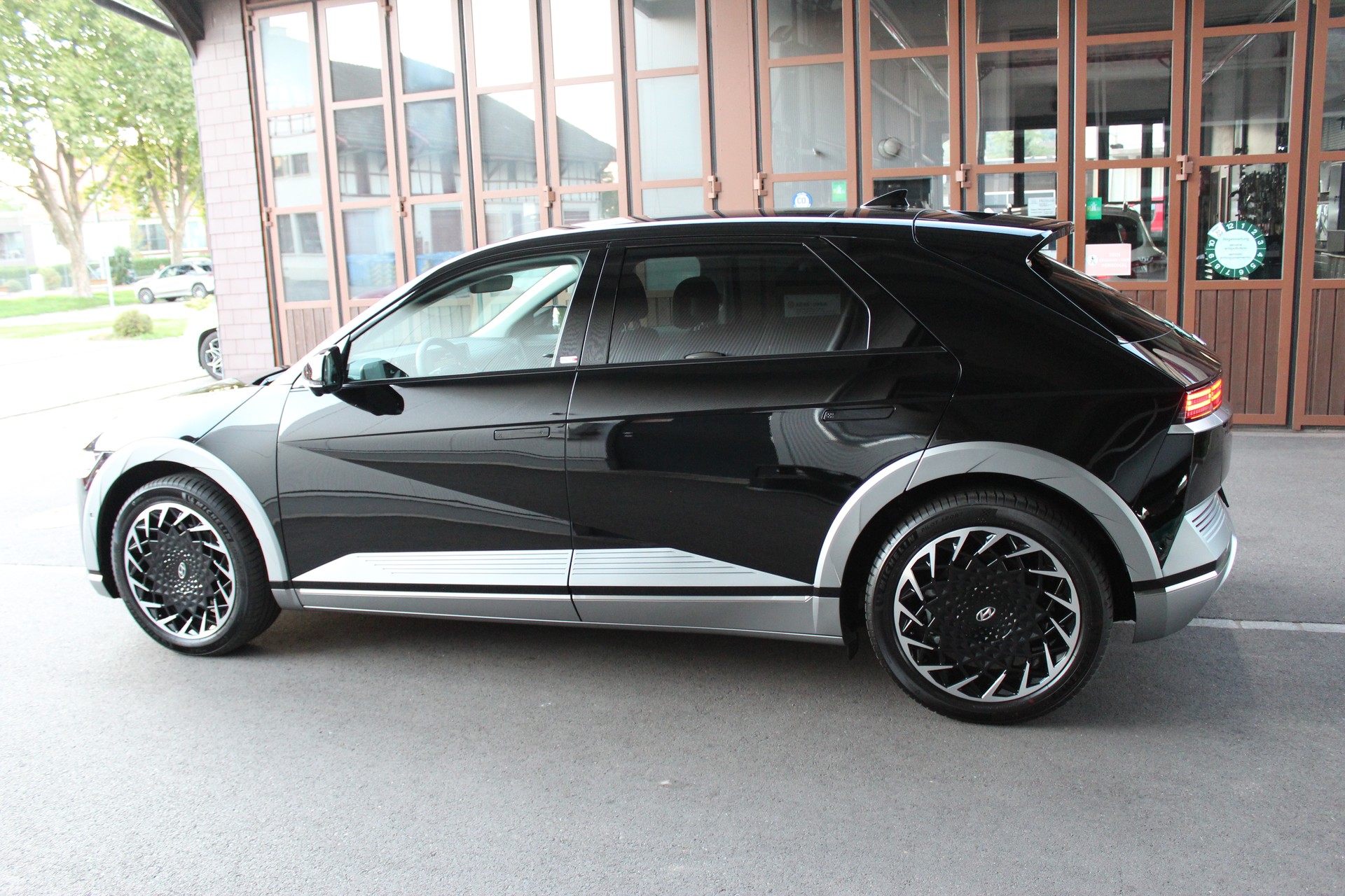 HYUNDAI Ioniq 5 72kWh Vertex 4WD - 26