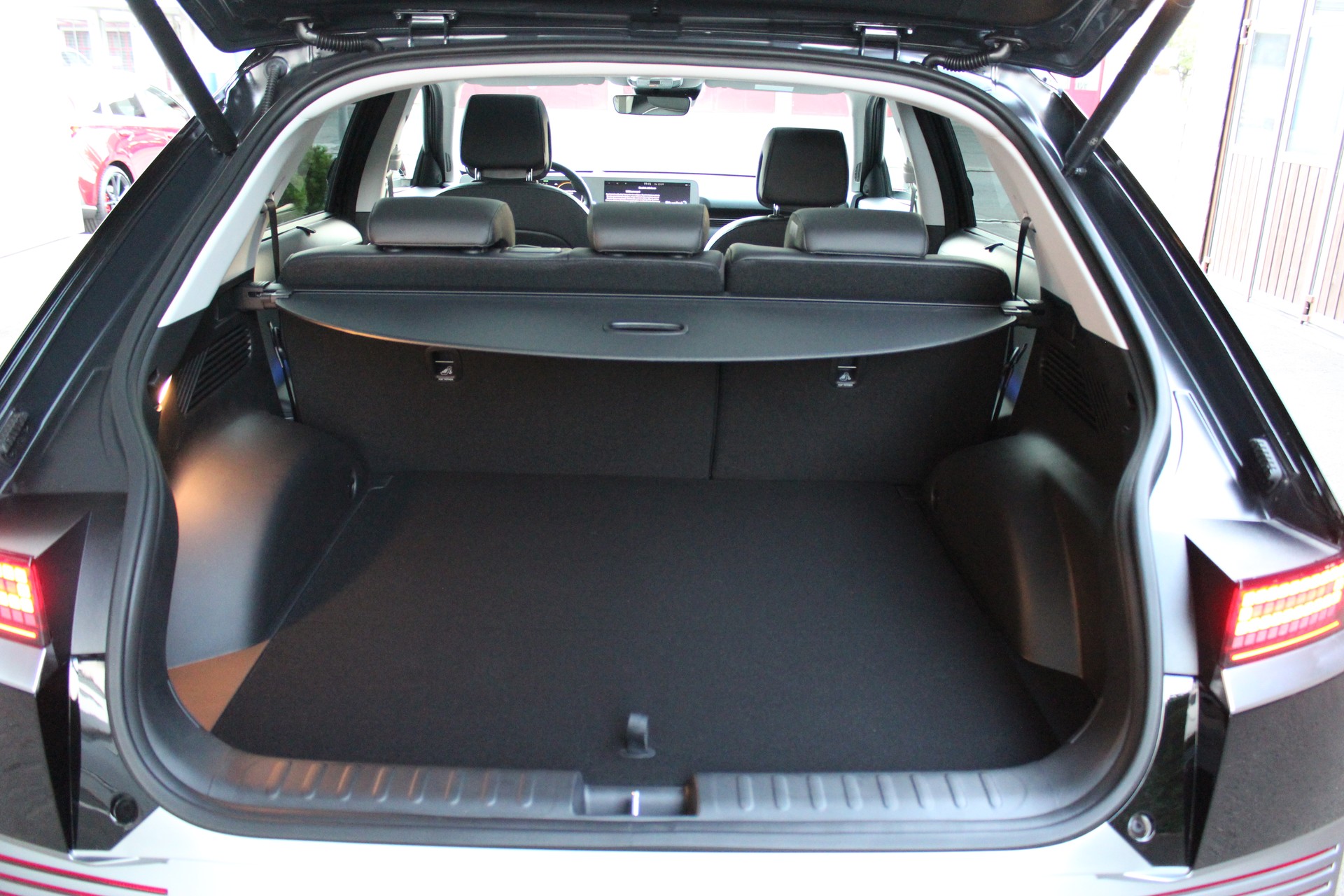 HYUNDAI Ioniq 5 72kWh Vertex 4WD - 10