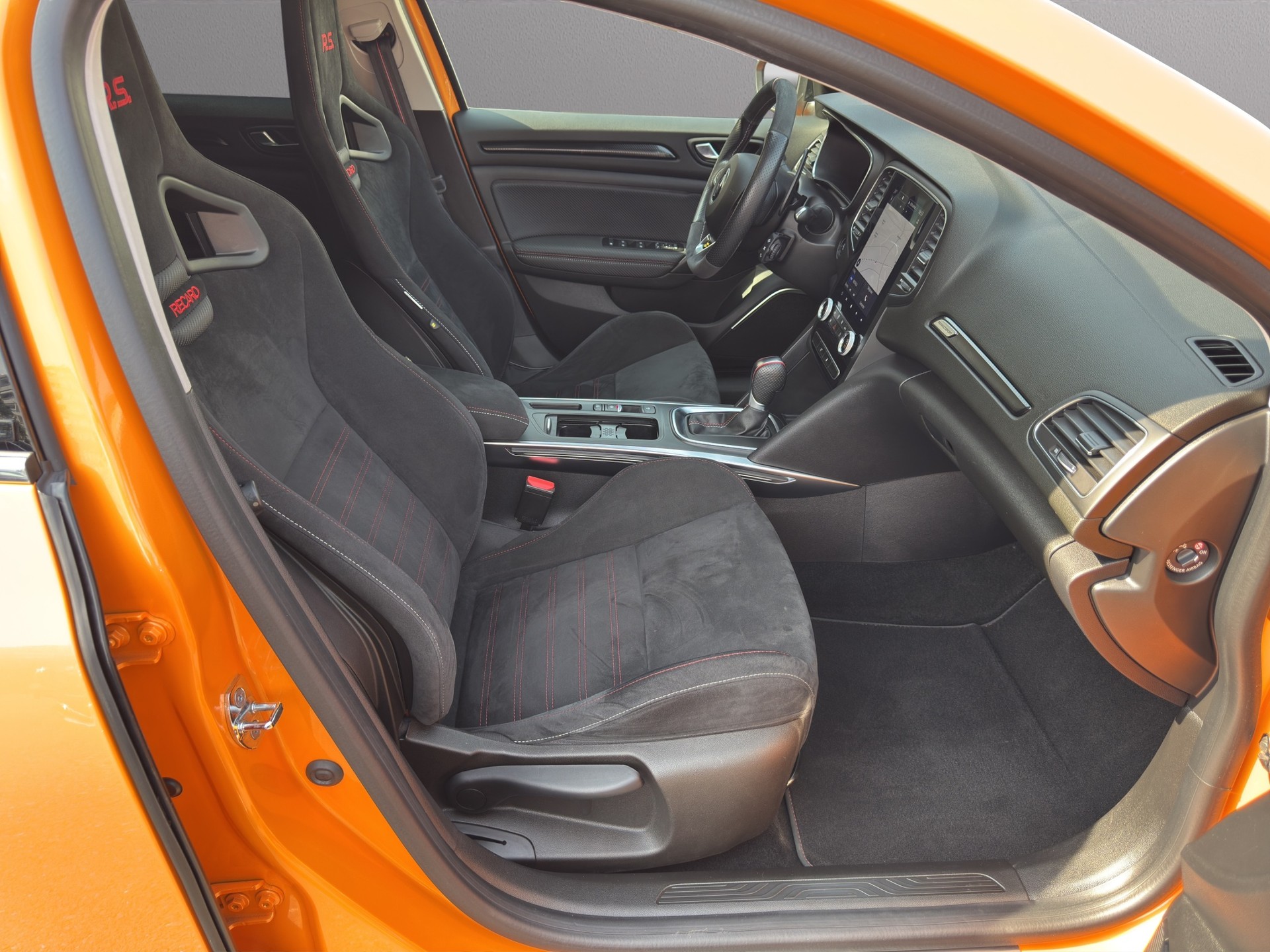 RENAULT Mégane Trophy 300 EDC - 16