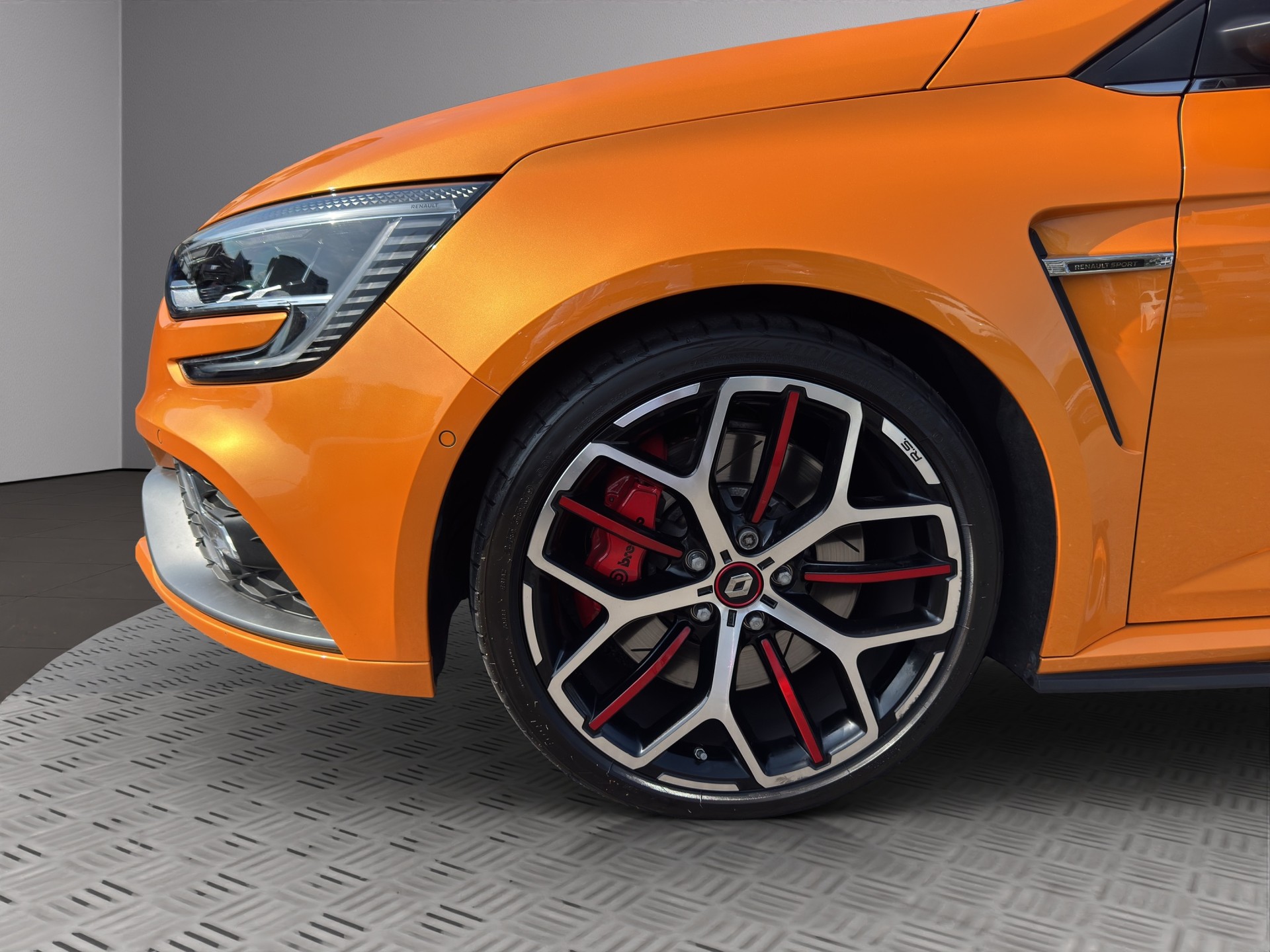 RENAULT Mégane Trophy 300 EDC - 9