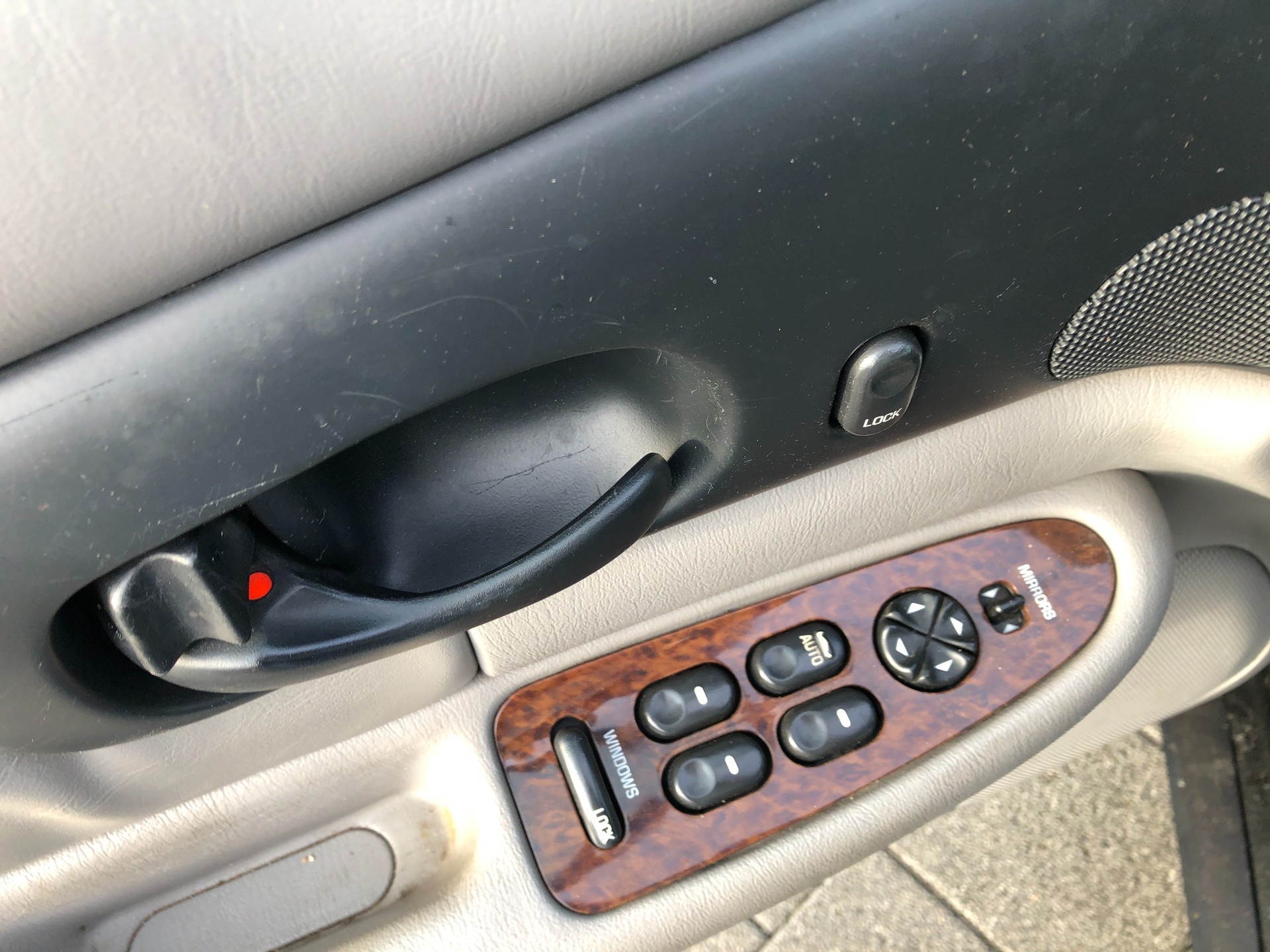 BUICK Regal GS 3.8-V6 - 25