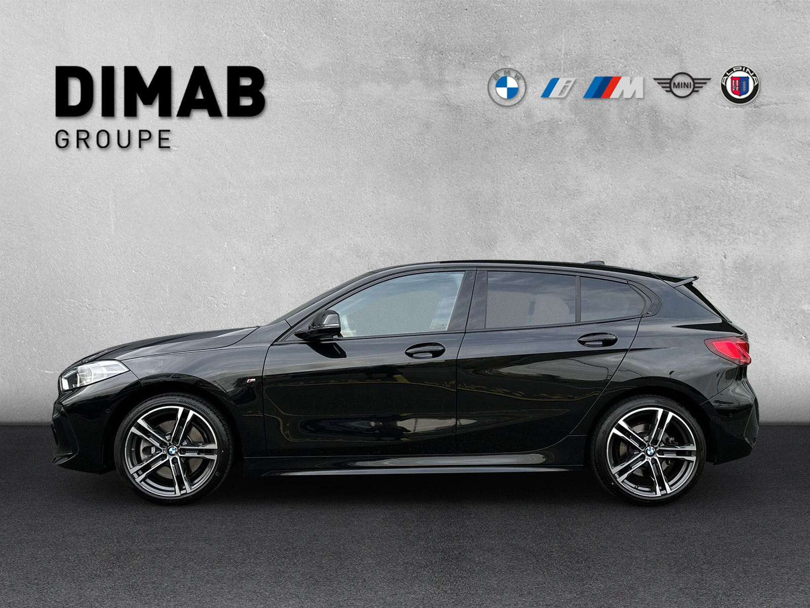 BMW 120i Pure M Sport Steptronic - 23