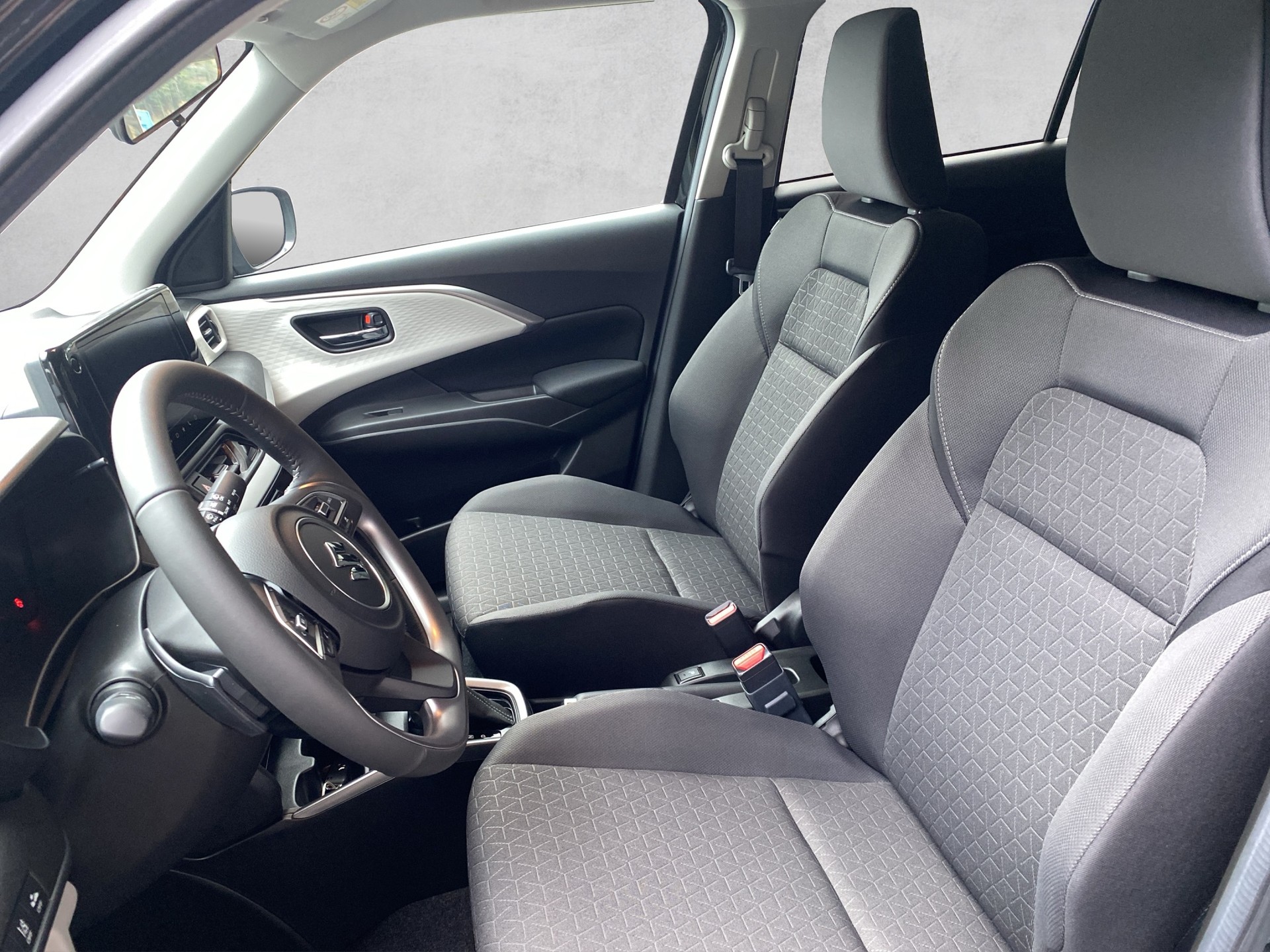 SUZUKI Swift 1.2 Compact Top Hybrid CVT - 9