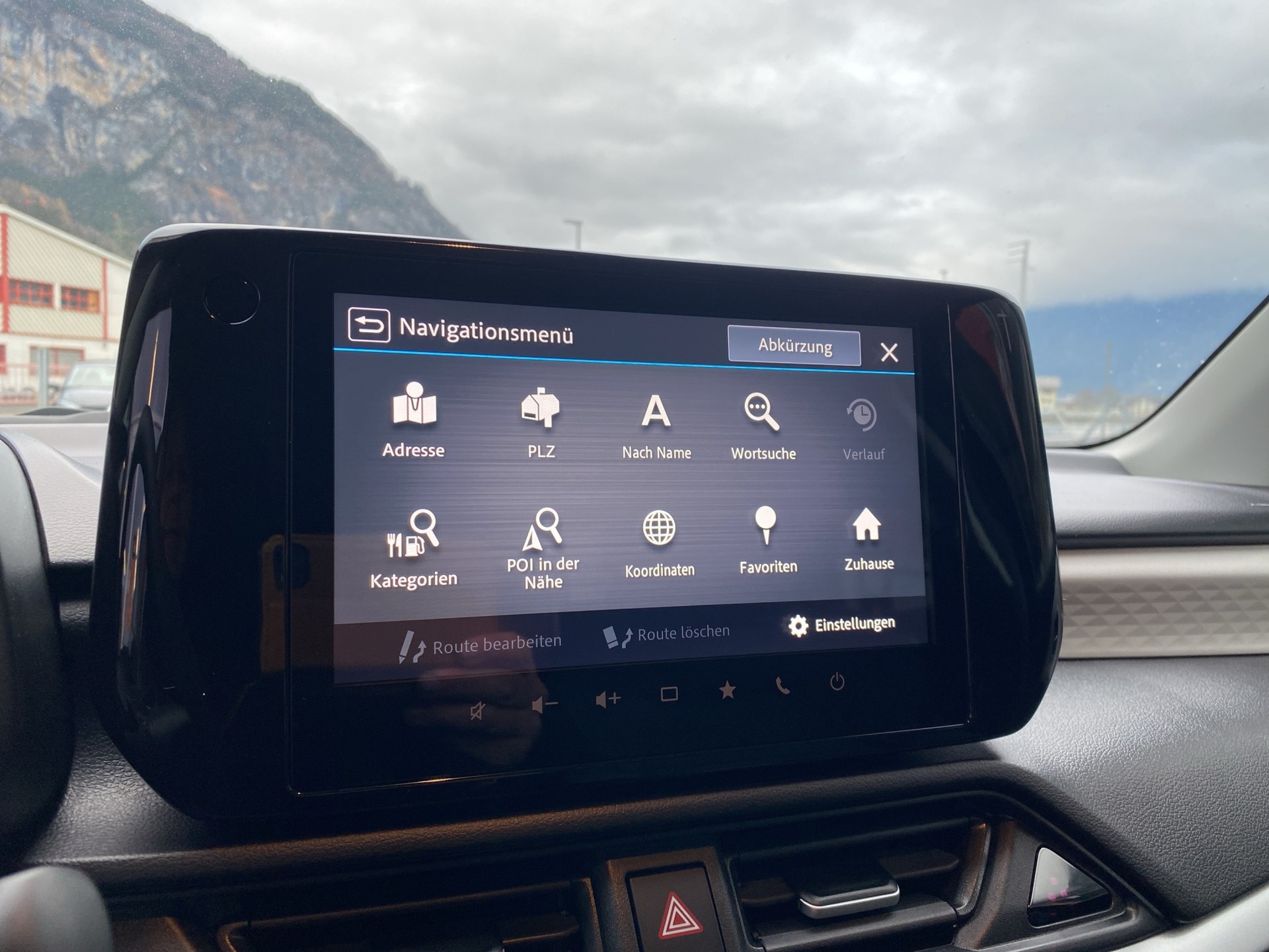 SUZUKI Swift 1.2 Compact Top Hybrid CVT - 15