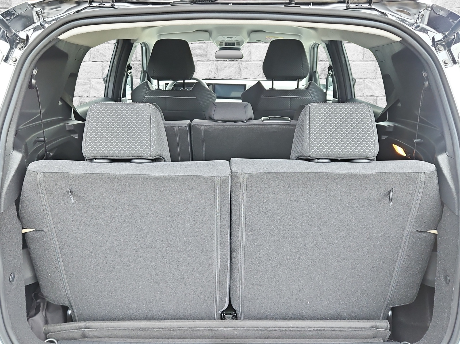 OPEL Frontera 1.2 T HEV 145 GS - 9