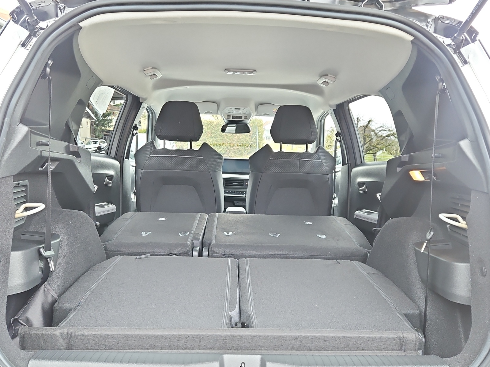 OPEL Frontera 1.2 T HEV 145 GS - 10