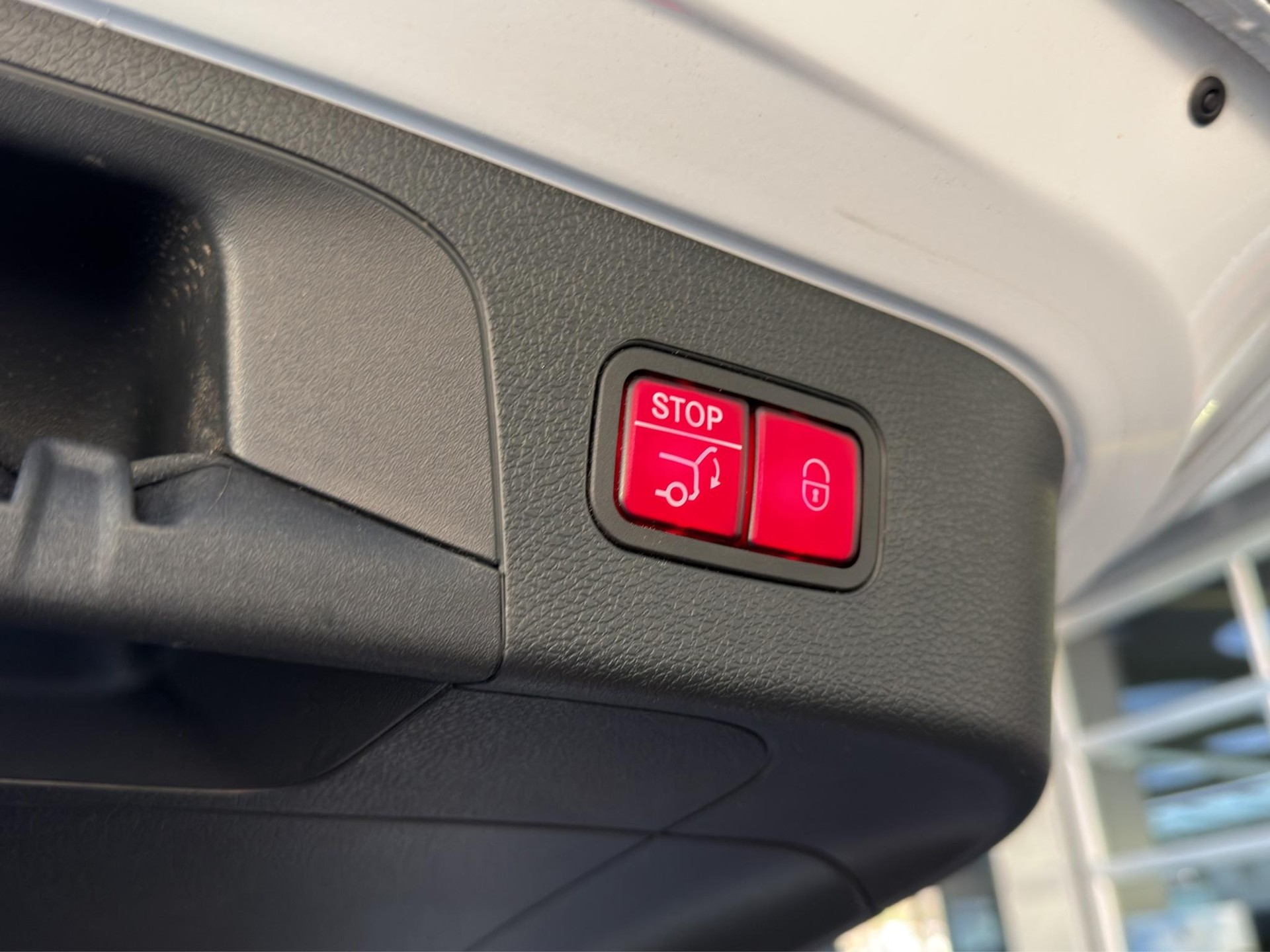 MERCEDES-BENZ EQC 400 4matic - 20