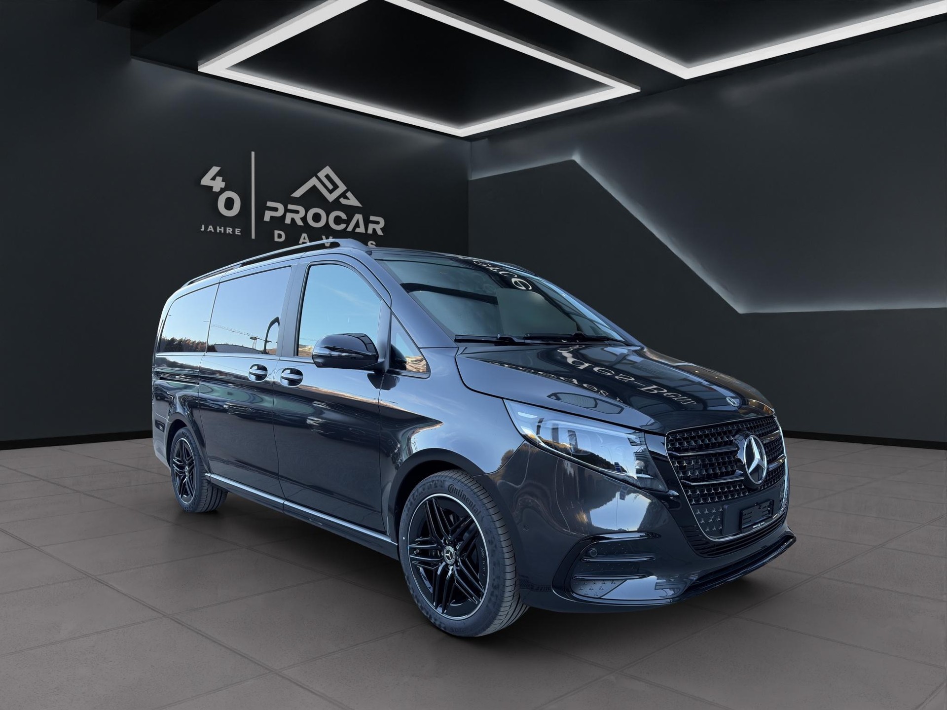 MERCEDES-BENZ V 300 d Swiss Ed. lang 4matic Van