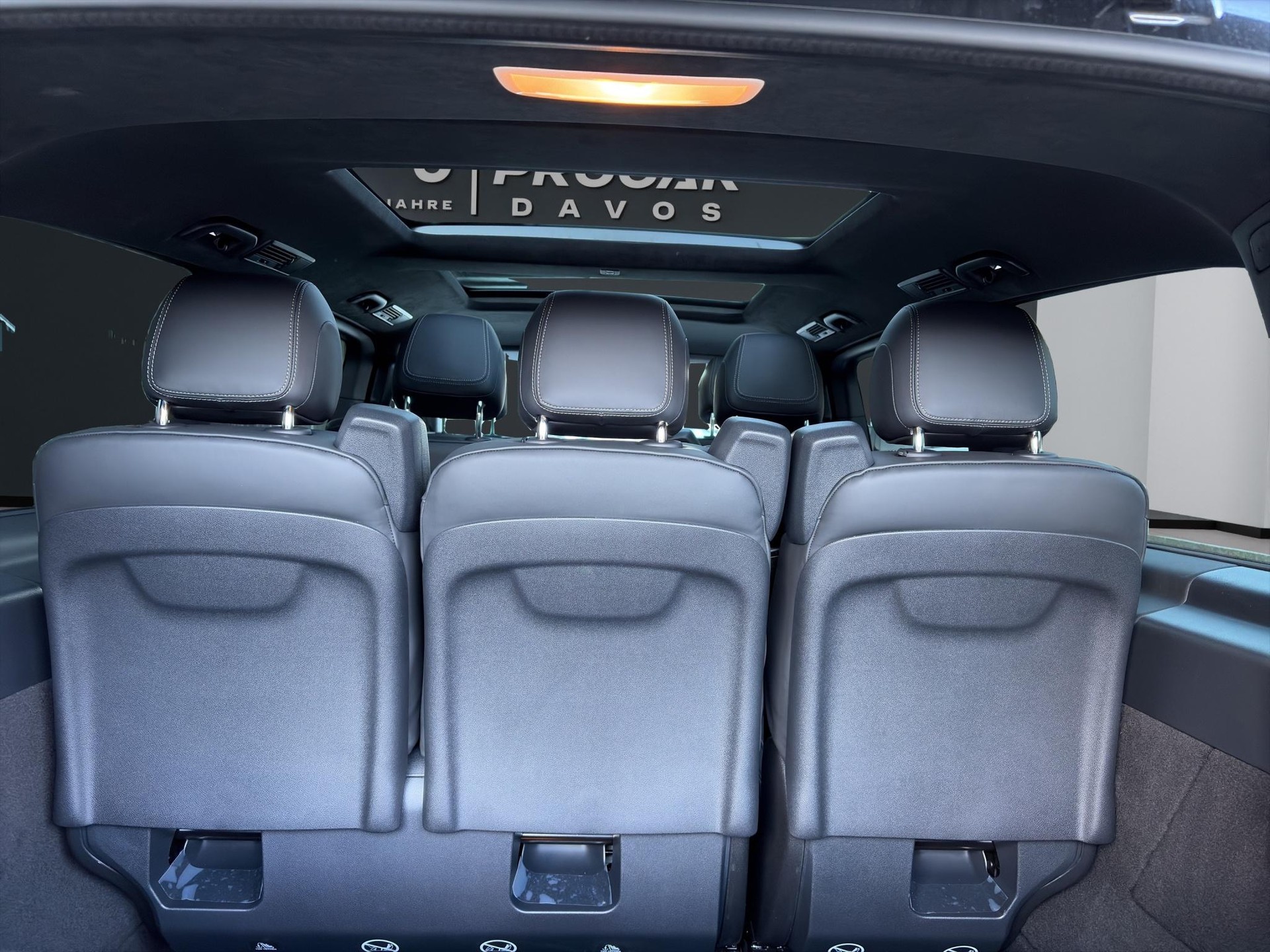 MERCEDES-BENZ V 300 d Swiss Ed. lang 4matic Van - 15