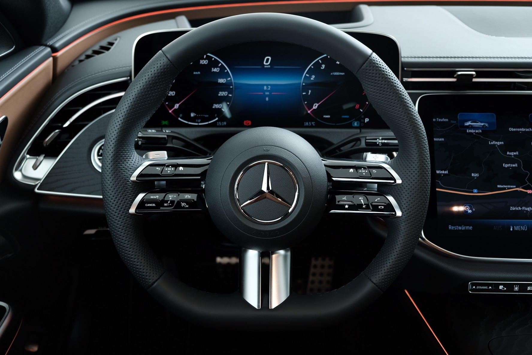 MERCEDES-BENZ E 450 9G-Tronic 4Matic - 8