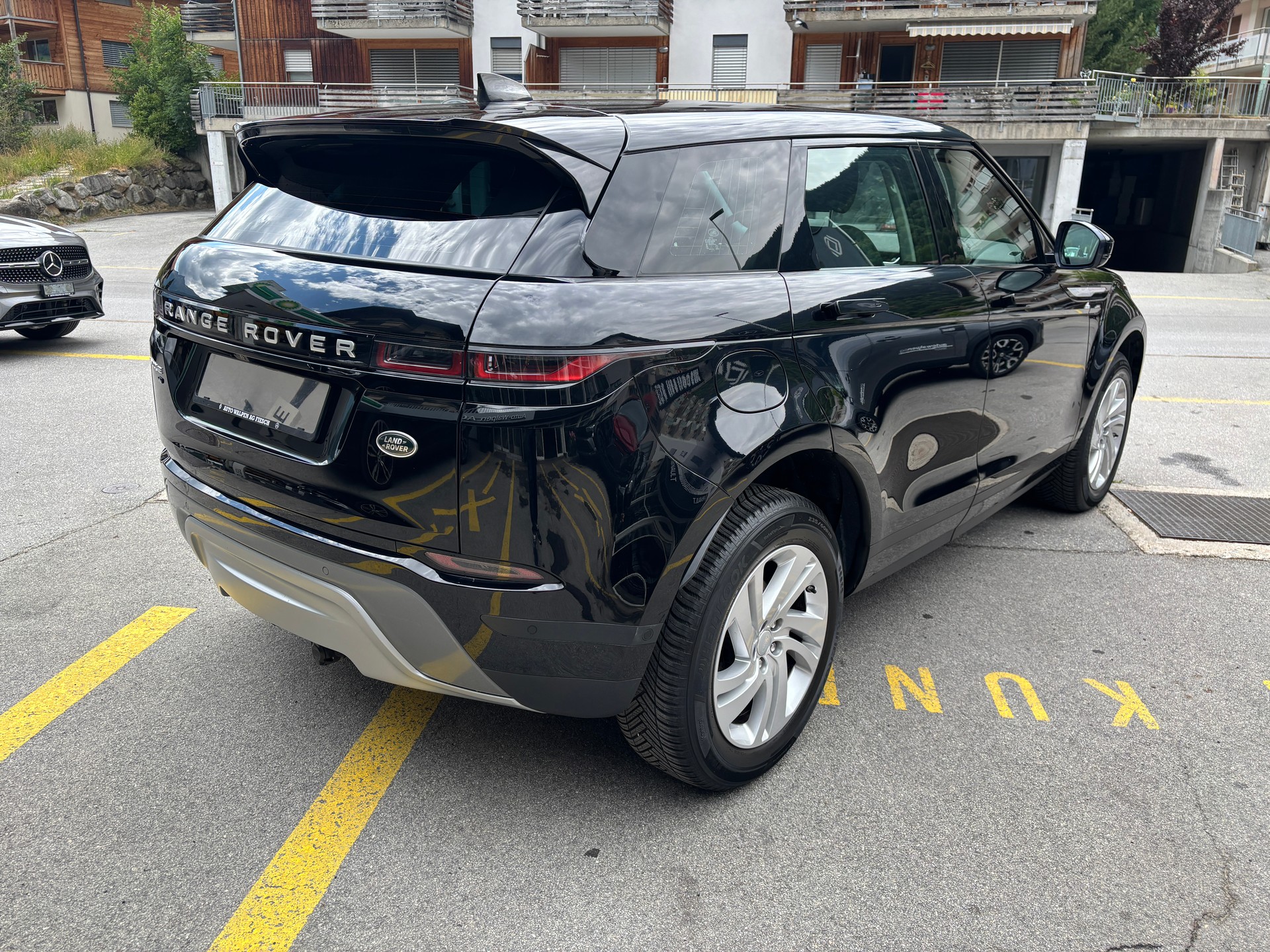 LAND ROVER Evoque D 150 S - 3