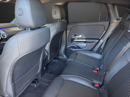 MERCEDES-BENZ EQA 300 4Matic - 6