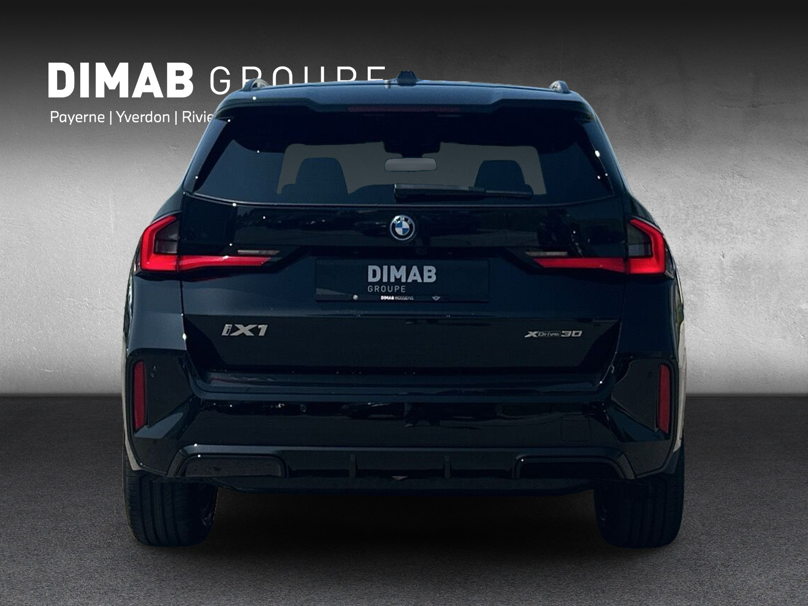 BMW iX1 xDrive 30 M Sport - 4