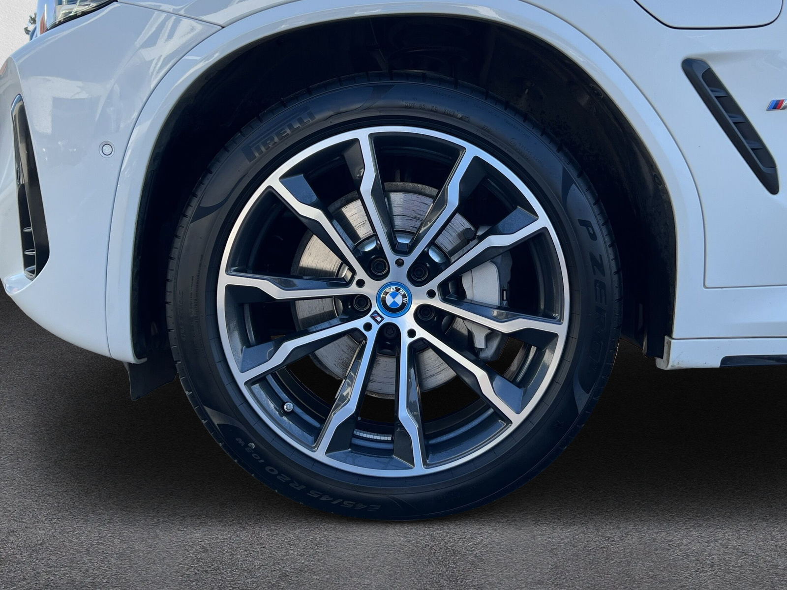 BMW X3 xDrive 30e M Sport **Action de leasing à 1.9%** 📍 - 10