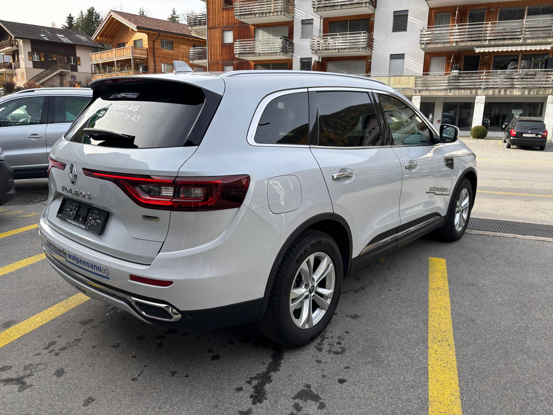 RENAULT Koleos 2.0 dCi Initiale 4WD - 3