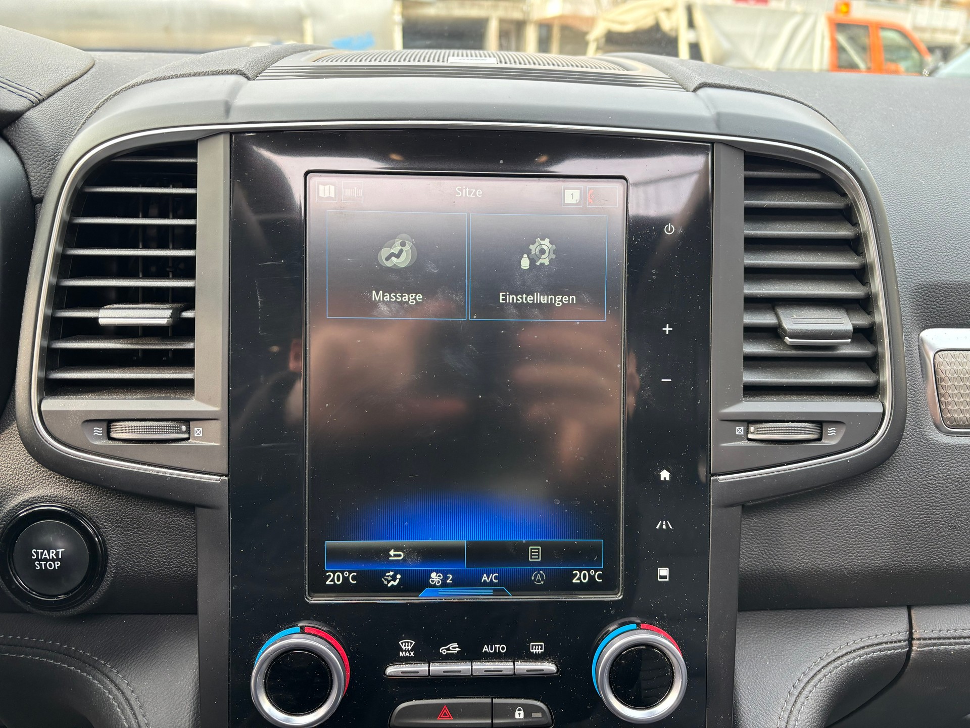 RENAULT Koleos 2.0 dCi Initiale 4WD - 11