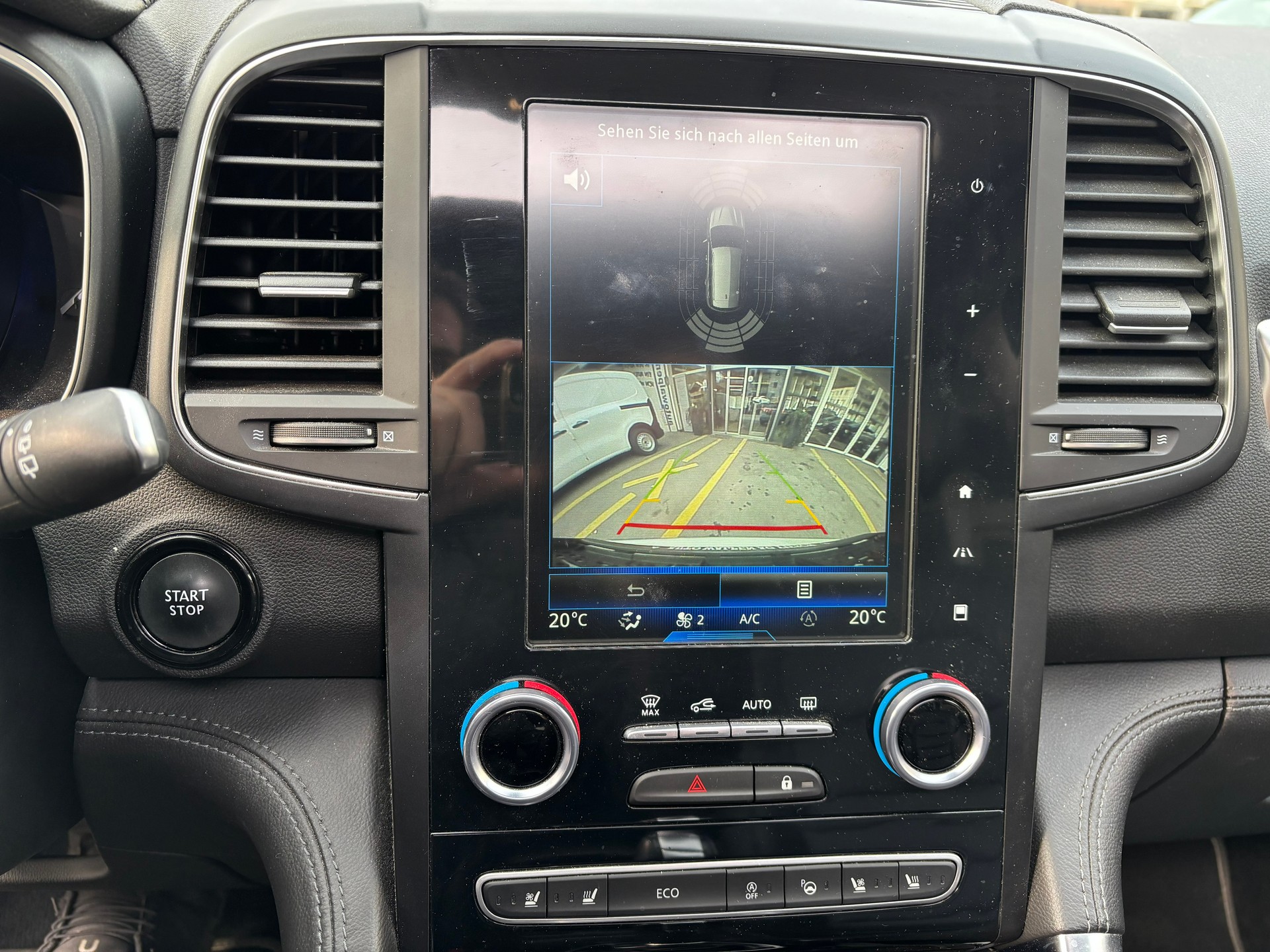 RENAULT Koleos 2.0 dCi Initiale 4WD - 8