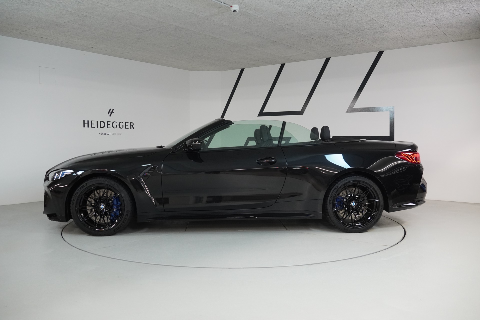 BMW M4 Cabrio Competition M xDrive - 12