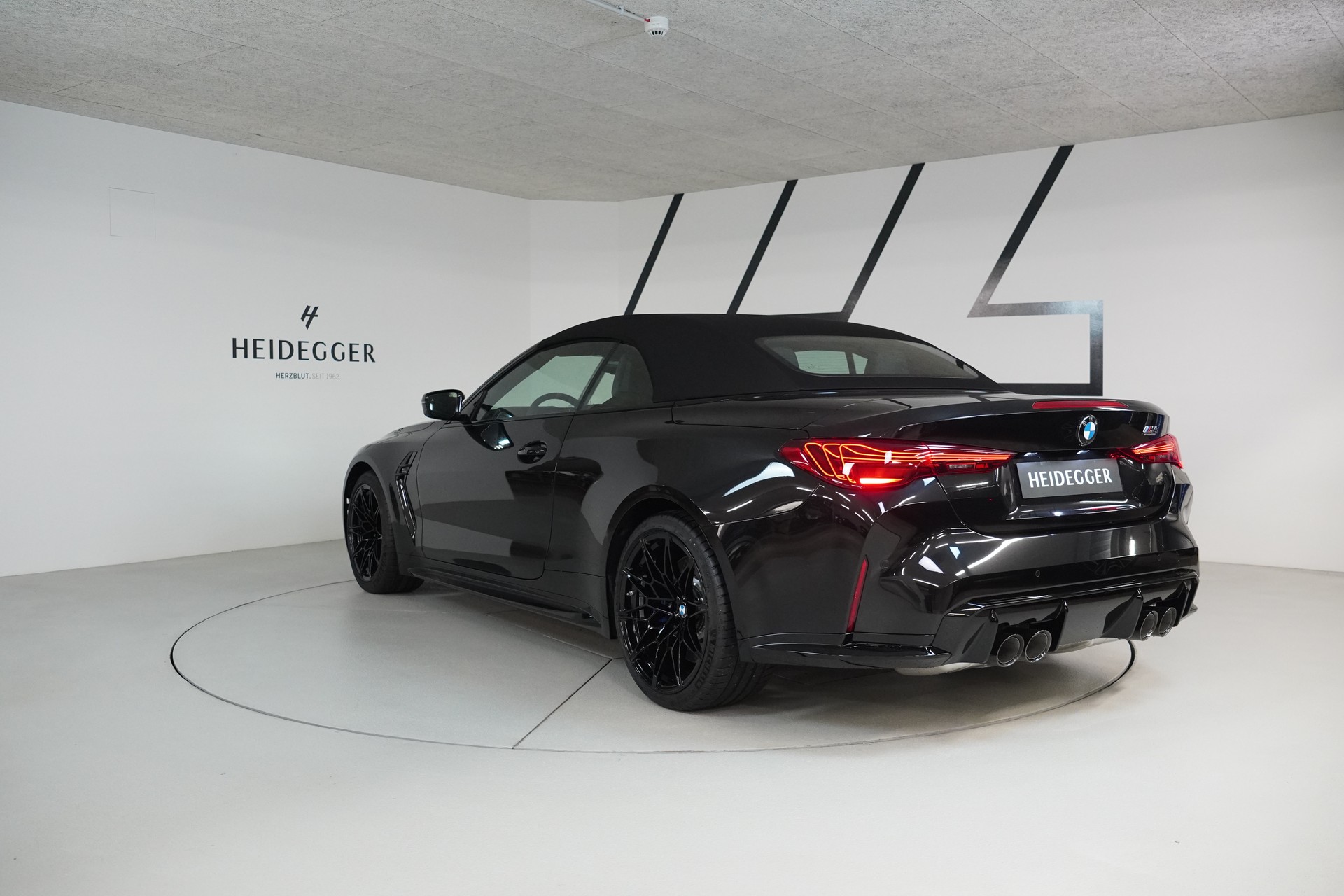 BMW M4 Cabrio Competition M xDrive - 5