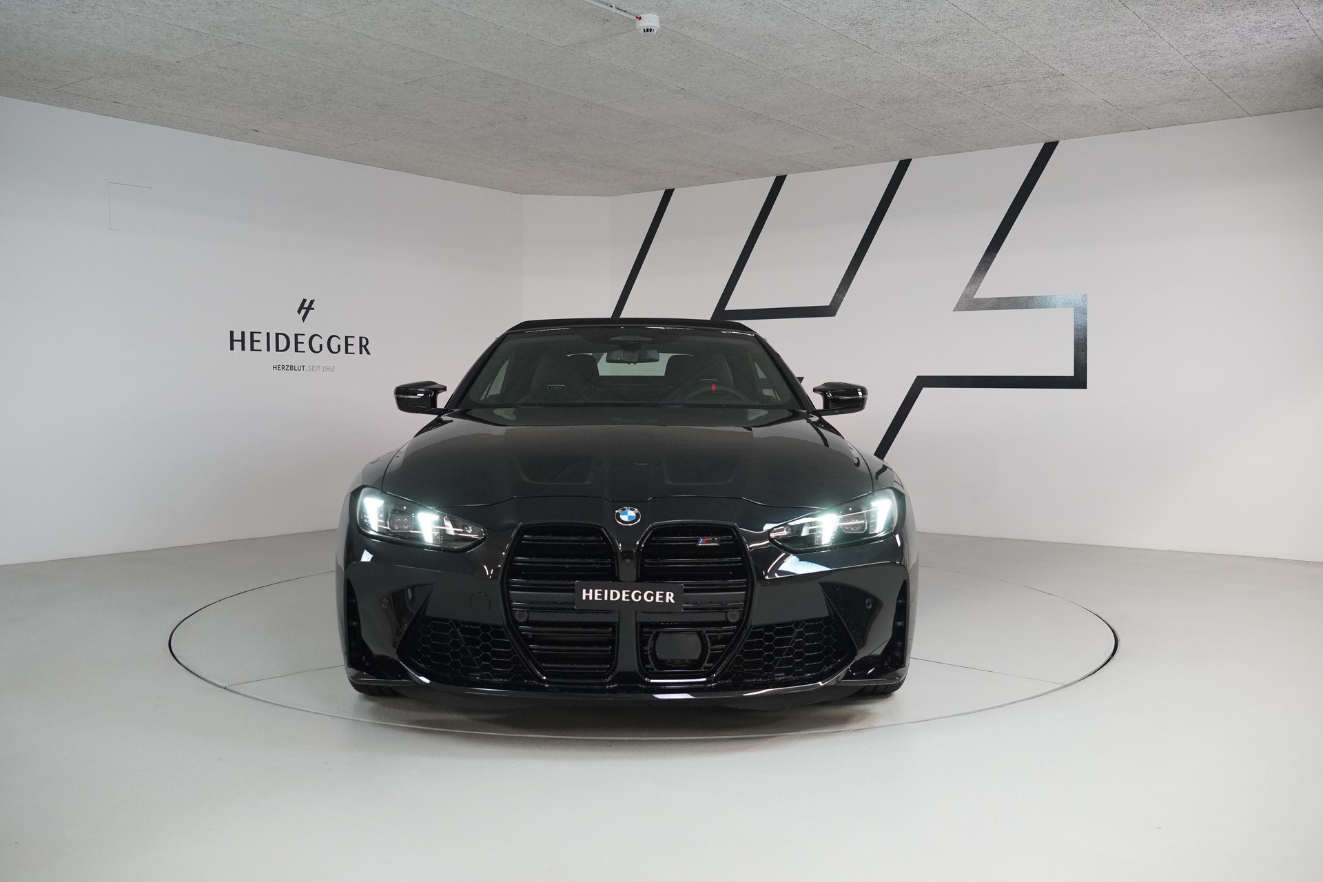 BMW M4 Cabrio Competition M xDrive - 2