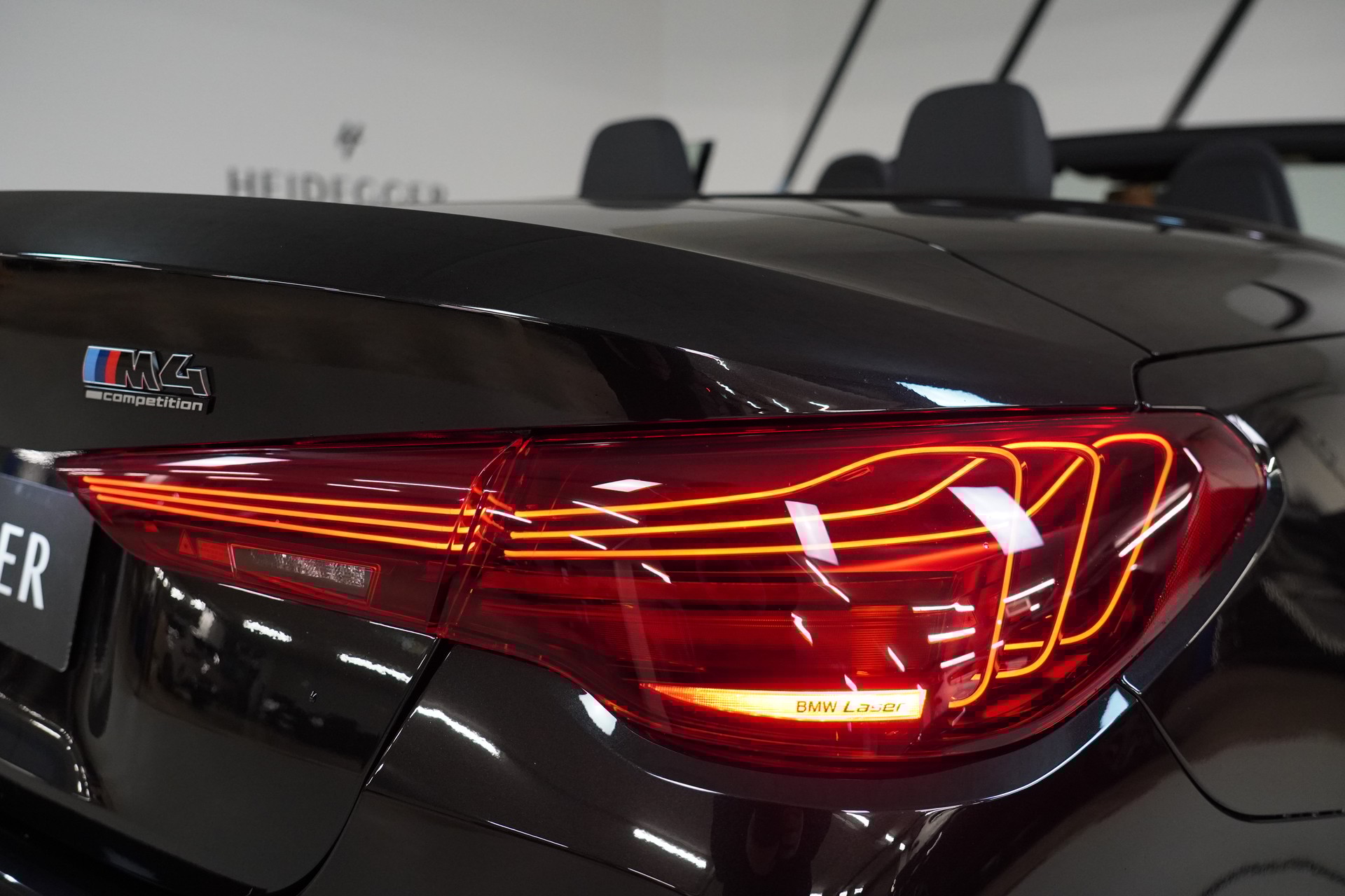 BMW M4 Cabrio Competition M xDrive - 24