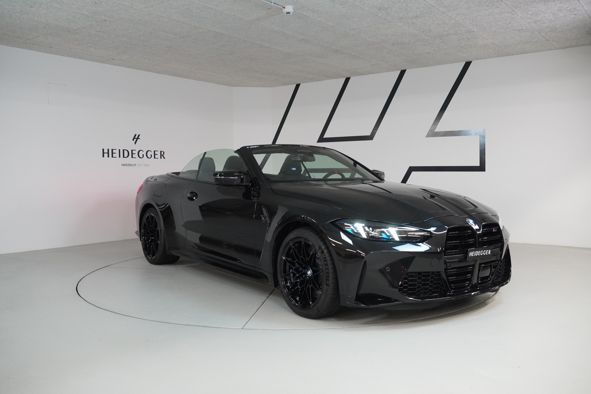 BMW M4 Cabrio Competition M xDrive - 9