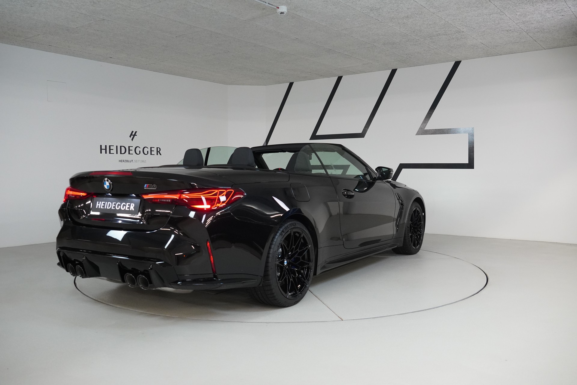 BMW M4 Cabrio Competition M xDrive - 15