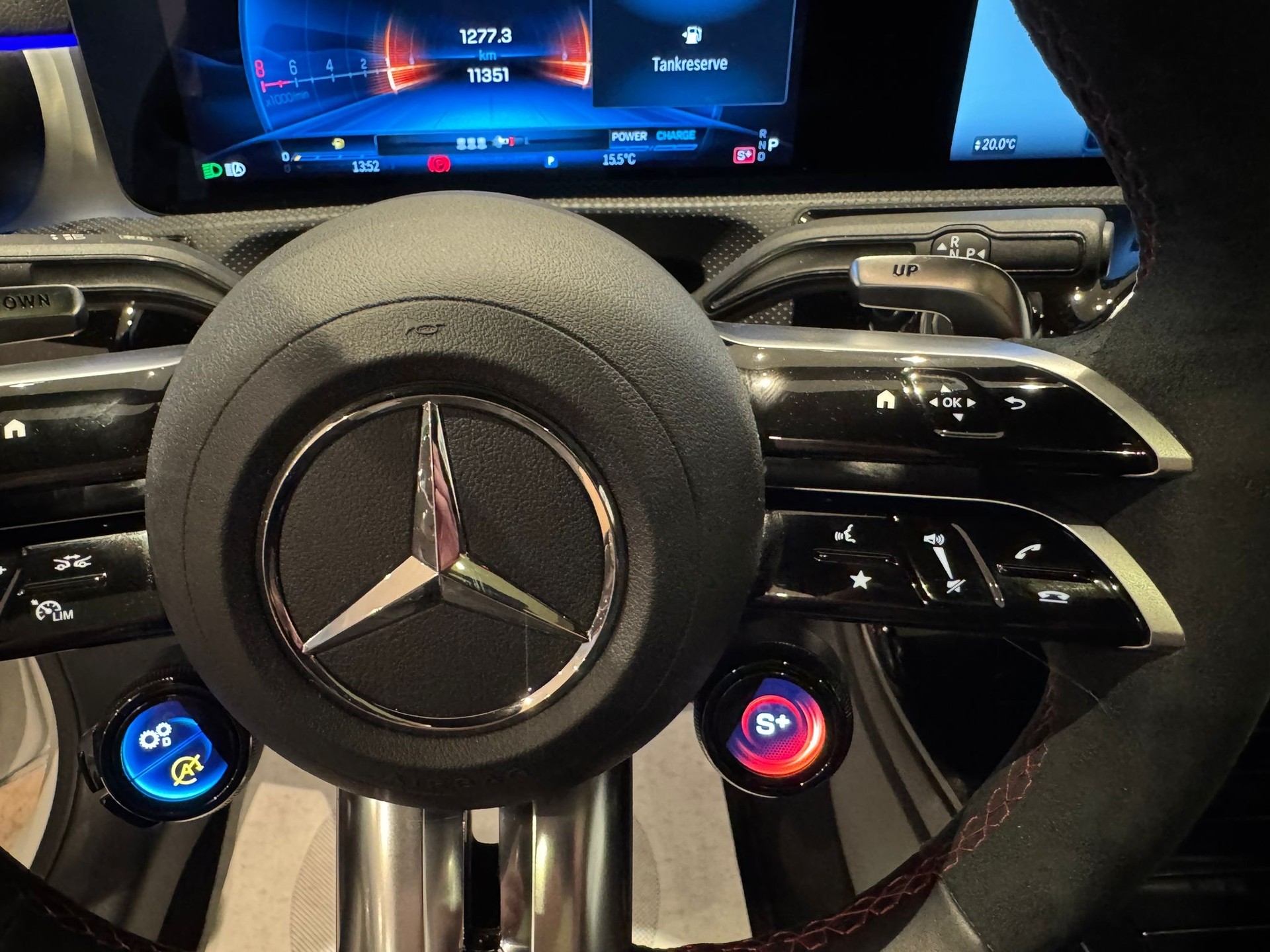 MERCEDES-BENZ CLA 35 AMG 4matic - 23