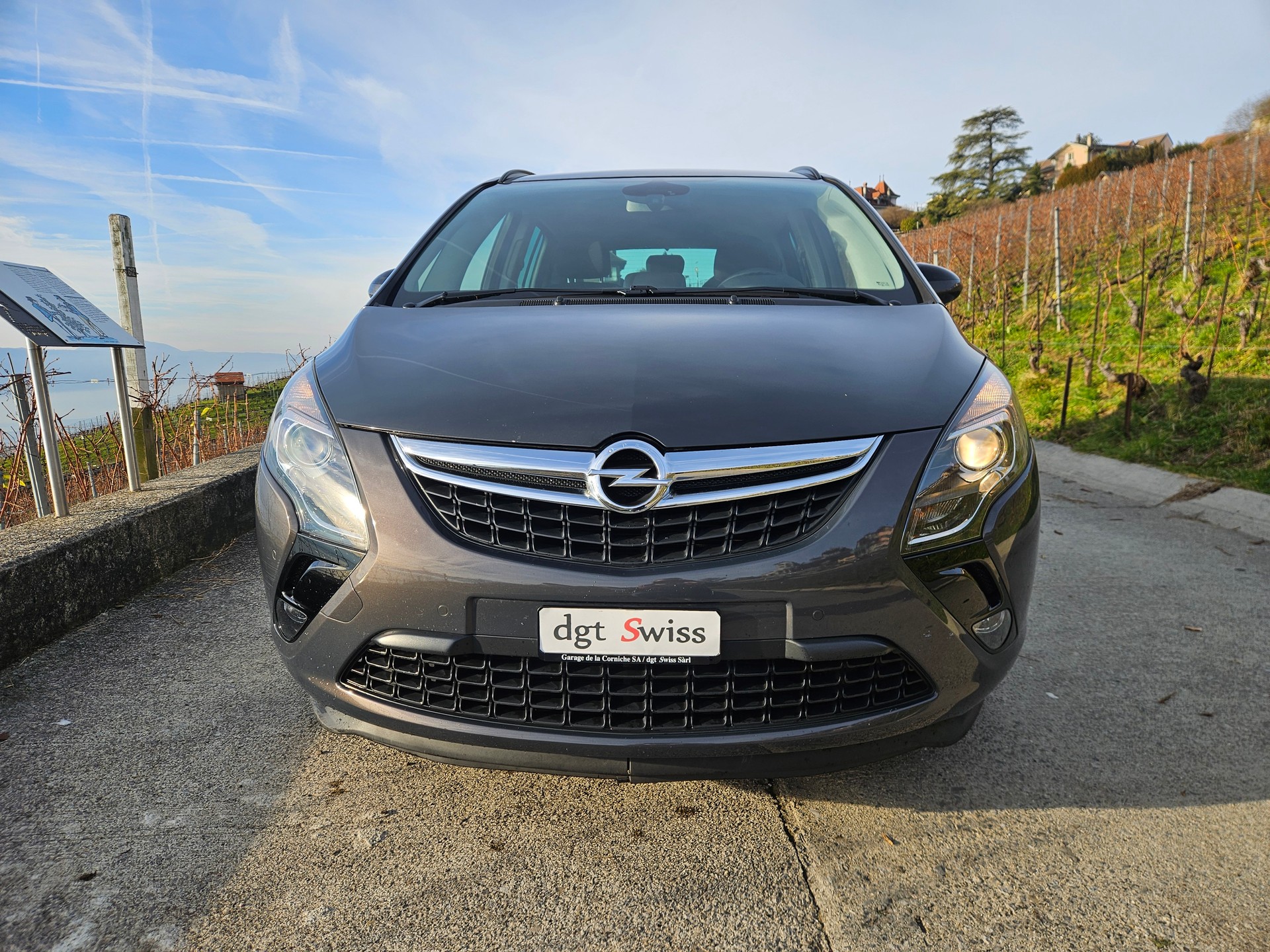 OPEL Zafira Tourer 1.4i 16V Active Edition - 2