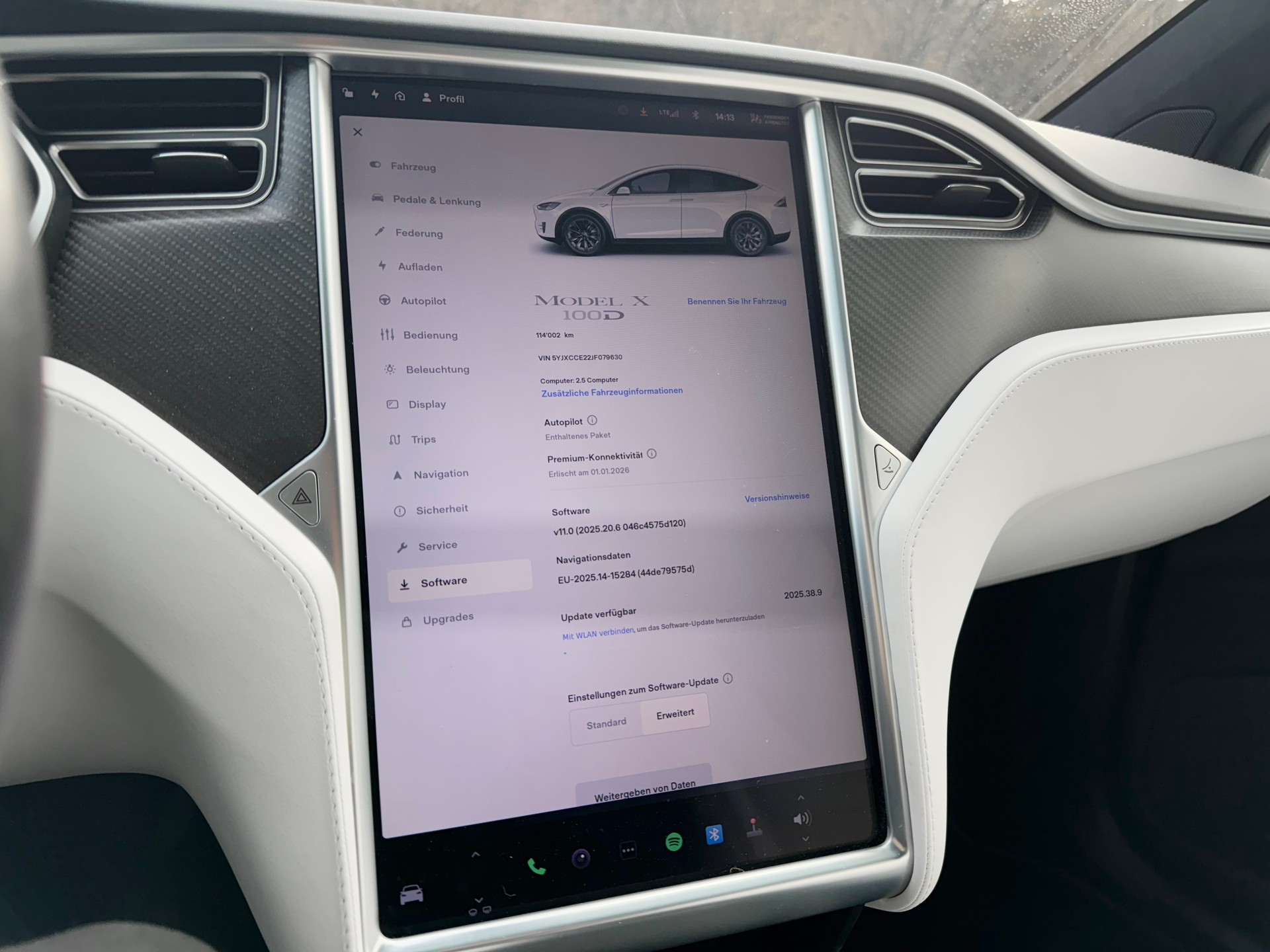 TESLA Model X 100 D - 15