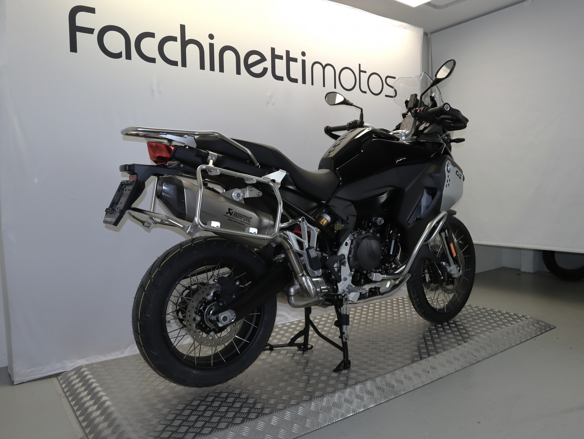 BMW F 900 GS Adventure - 4