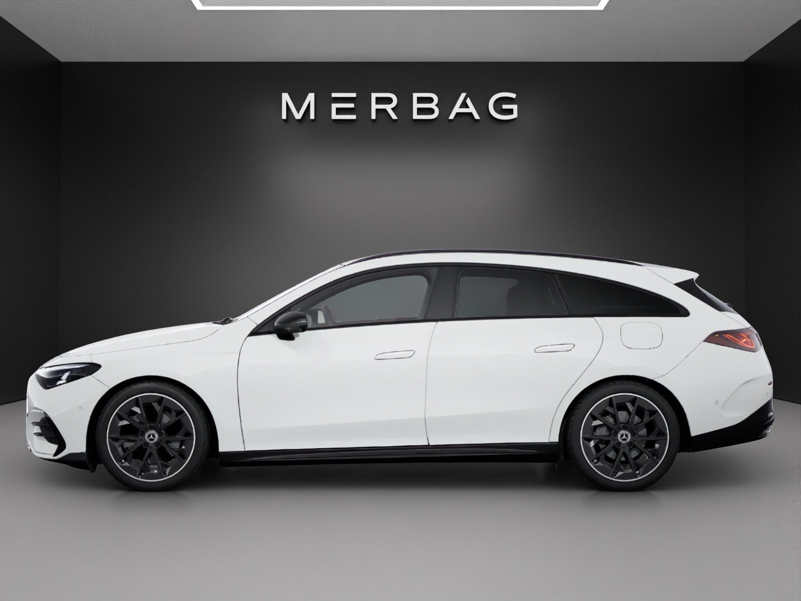 MERCEDES-BENZ CLA Shooting Brake 220 4Matic 8G-DCT - 2