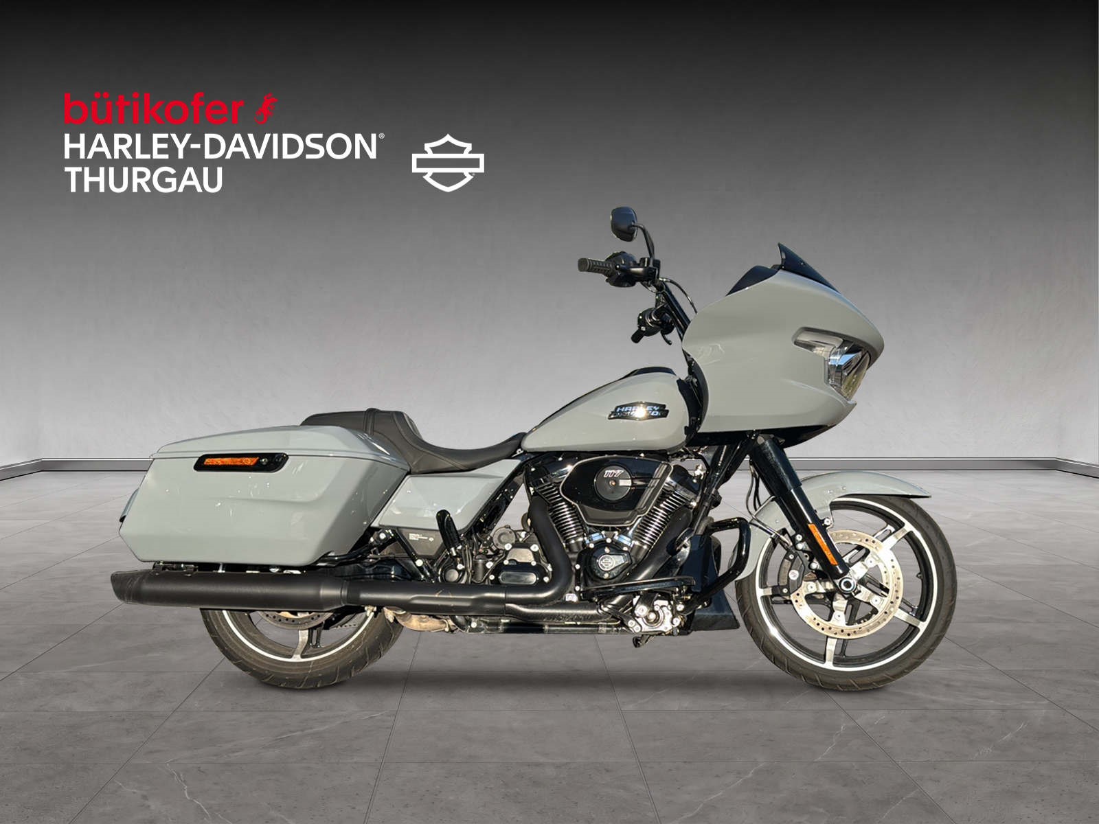 HARLEY-DAVIDSON FLTRX Road Glide Black Finish 117 - 2
