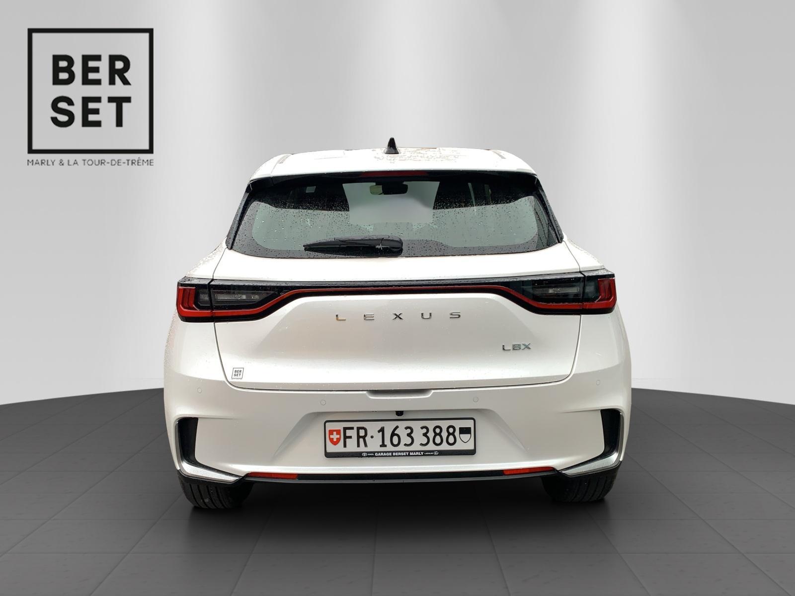 LEXUS LBX 1.5 Hybrid Elegant AWD - 4