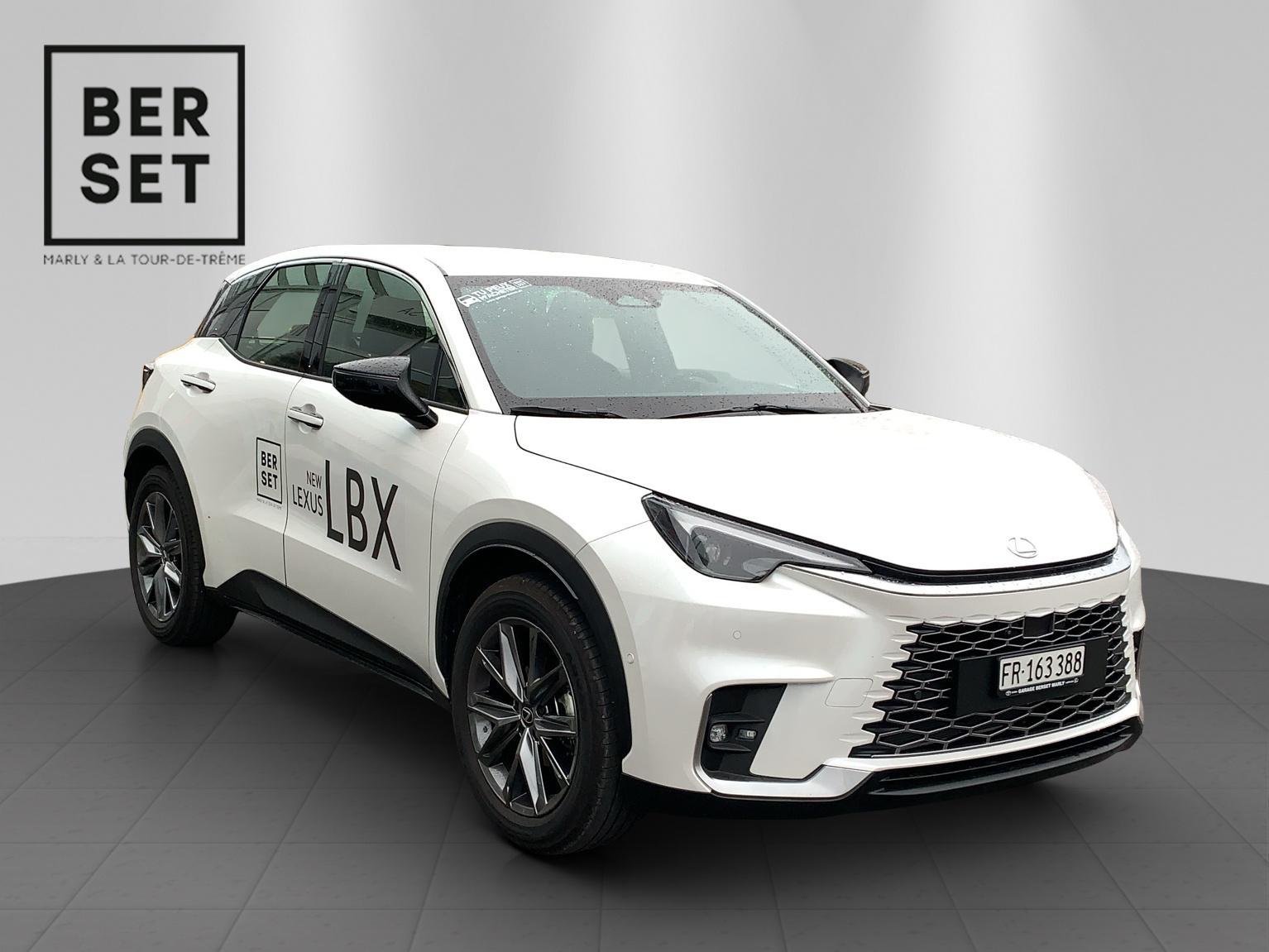 LEXUS LBX 1.5 Hybrid Elegant AWD - 8