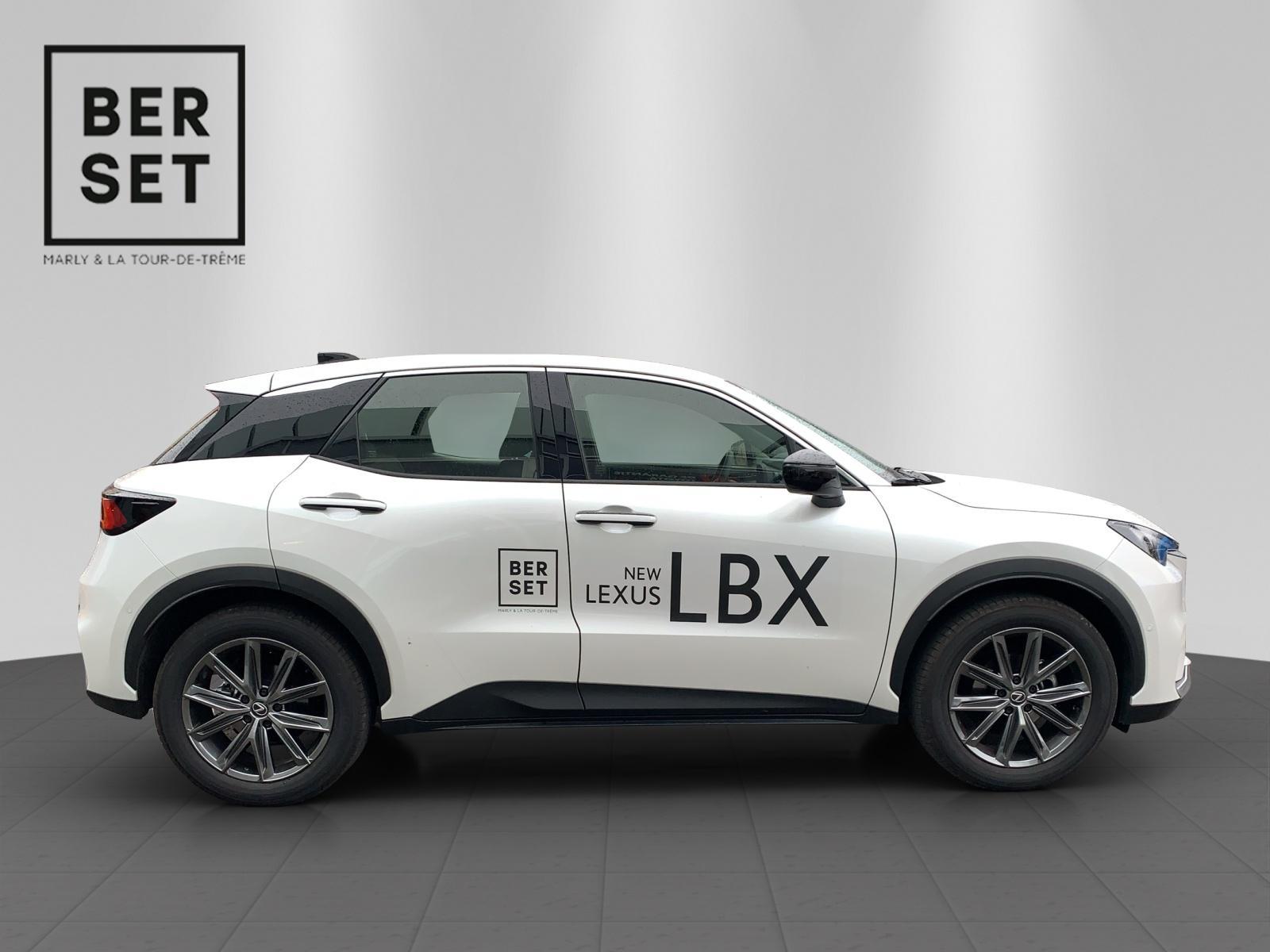 LEXUS LBX 1.5 Hybrid Elegant AWD - 2