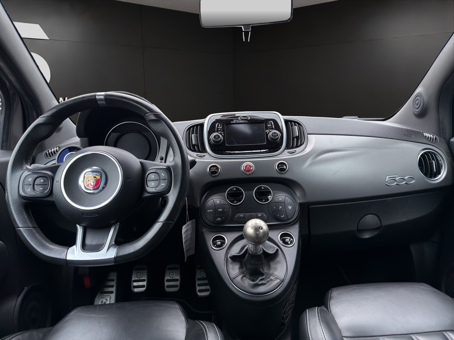 FIAT 595C 1.4 16V Turbo Abarth Turismo - 10