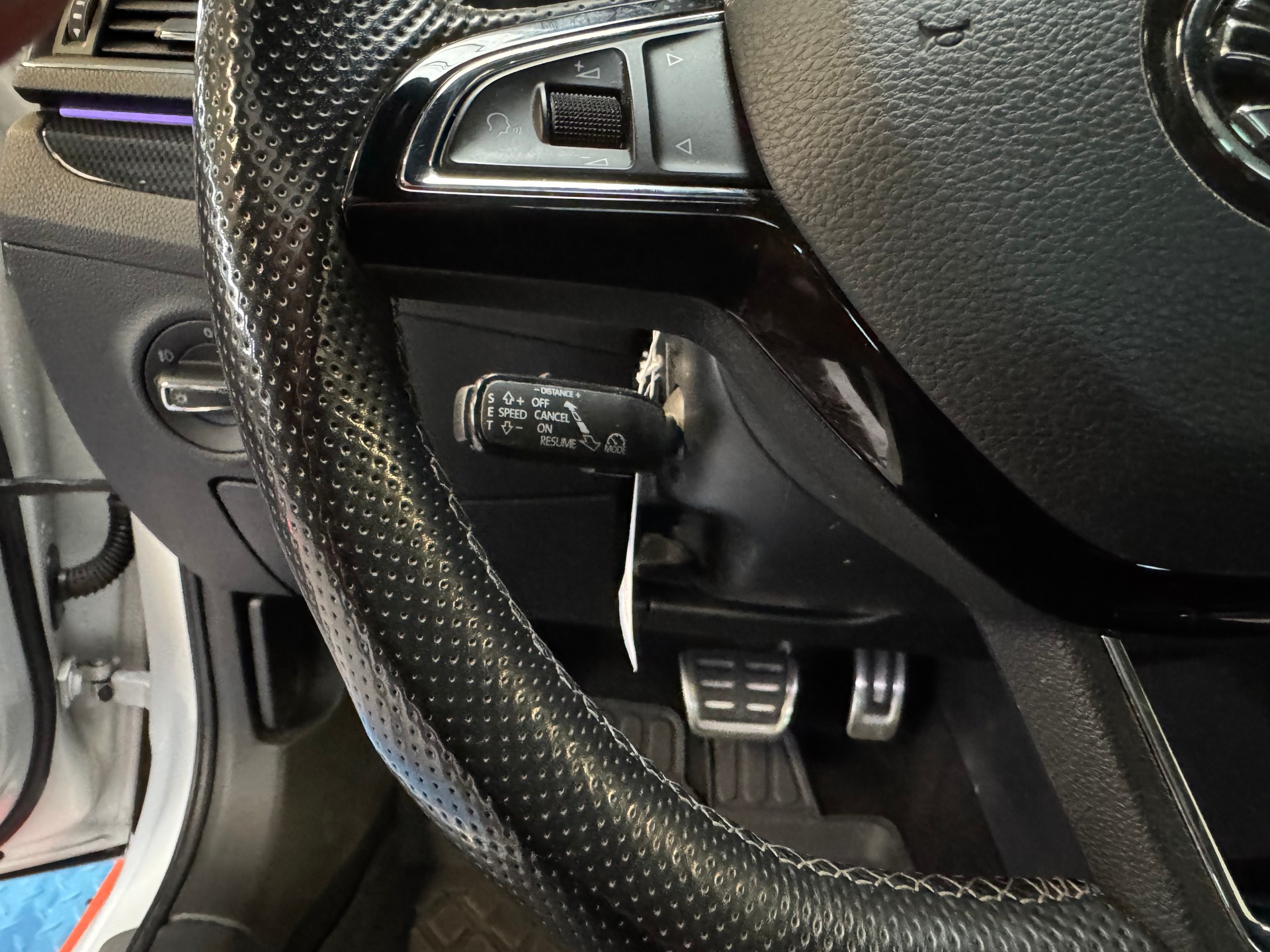 SKODA Superb Combi 2.0 TDi SportLine+ 4x4 DSG - 16