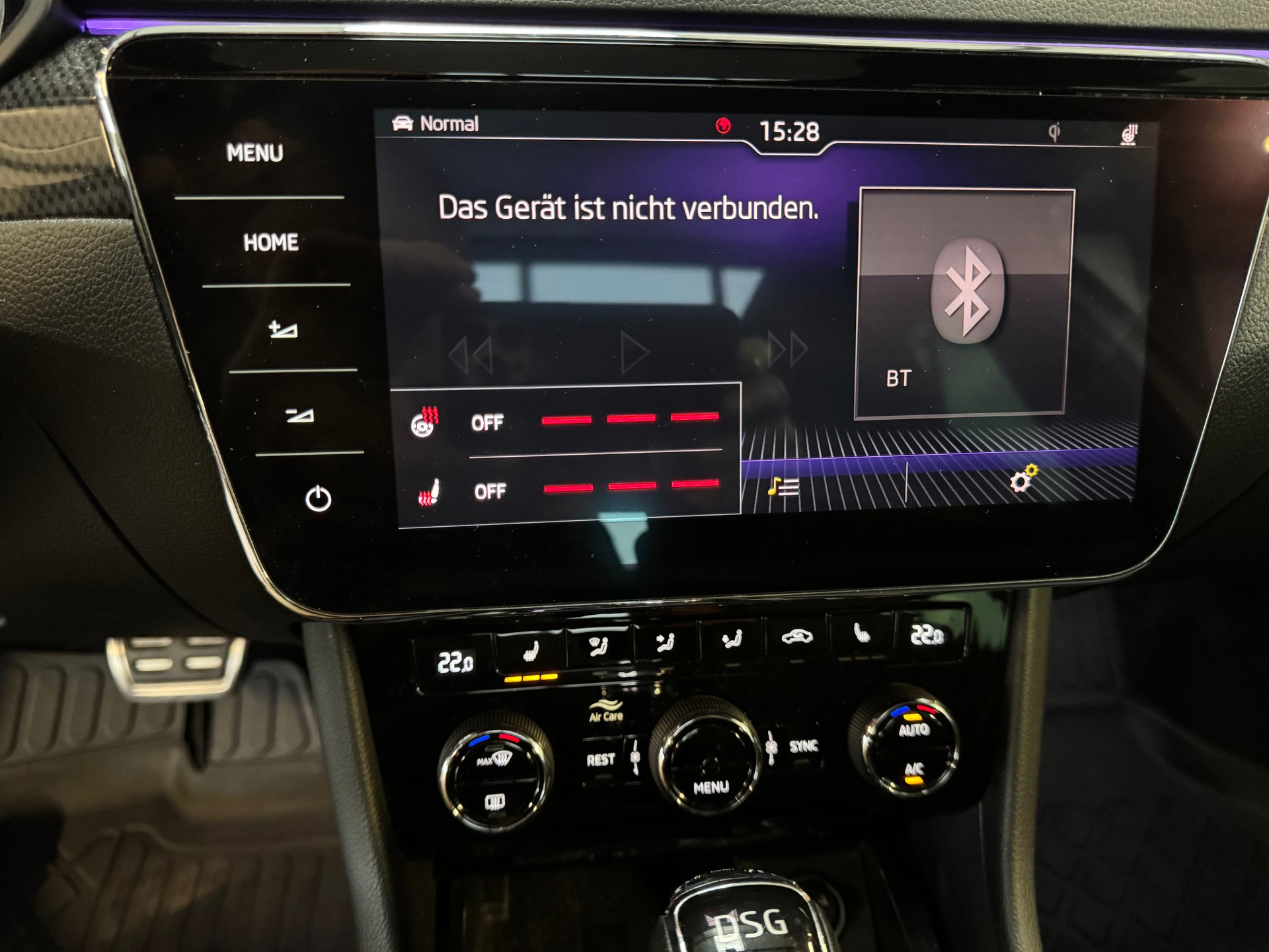 SKODA Superb Combi 2.0 TDi SportLine+ 4x4 DSG - 13