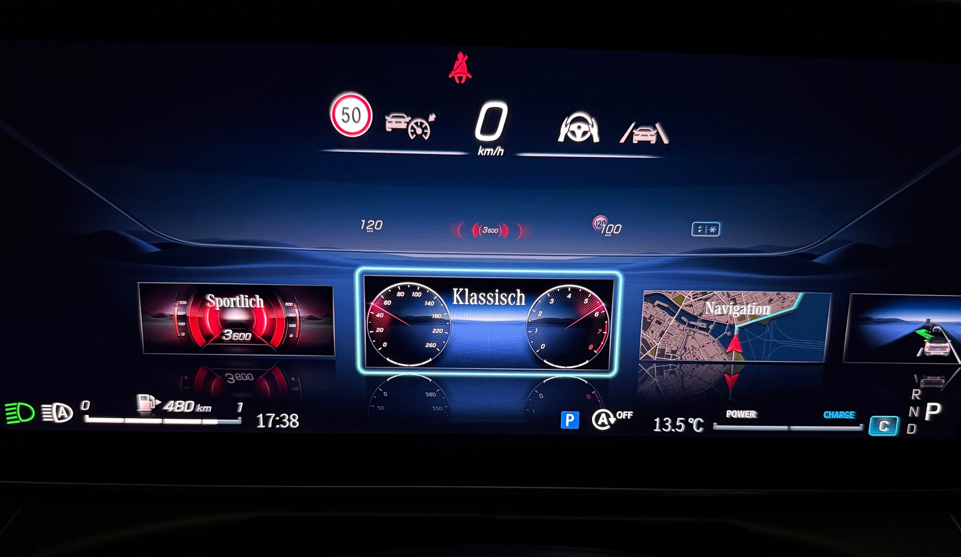 MERCEDES-BENZ CLE 200 AMG Line Cabrio 4M 9G-Tronic - 22