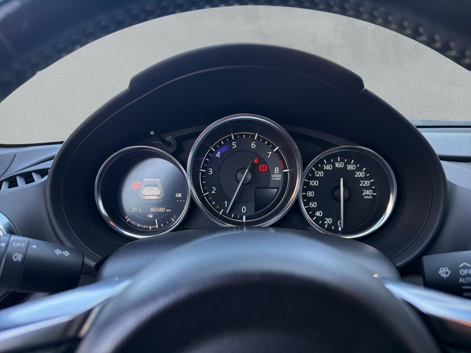 MAZDA MX-5 RF 2.0 Revolution (CH) - 24